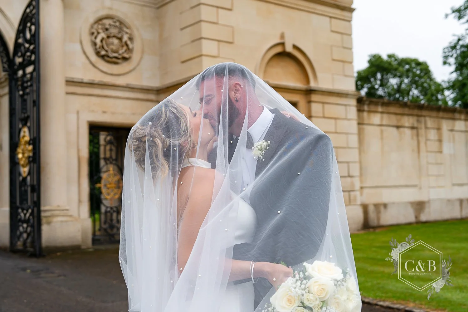 bowood-hotel-wedding-photography-056.jpg