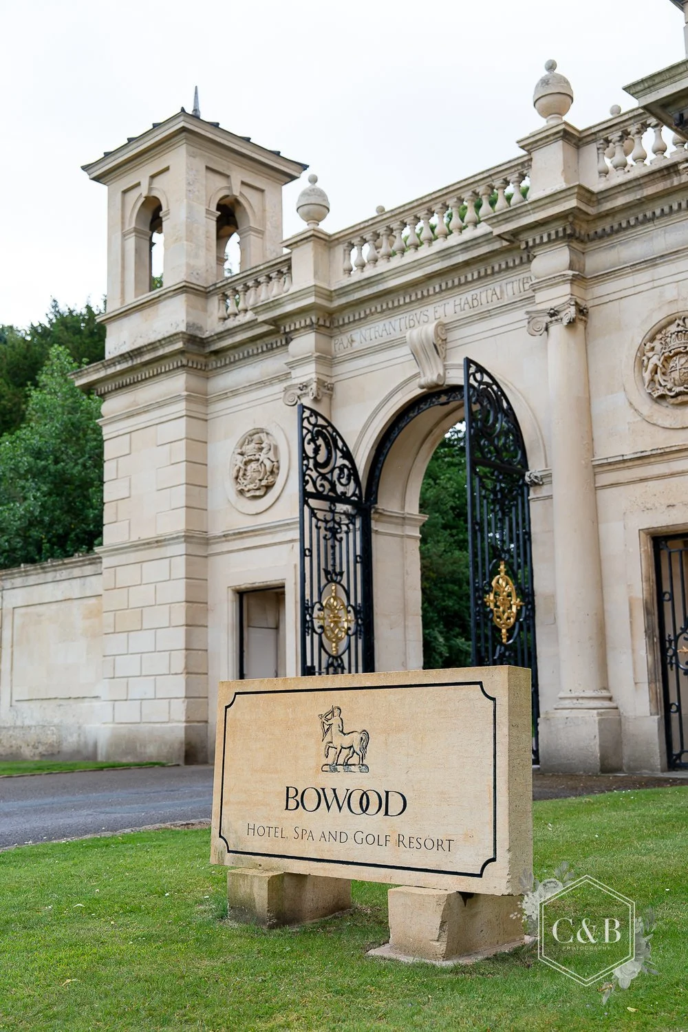 bowood-outdoor-wedding-photography-001.jpg