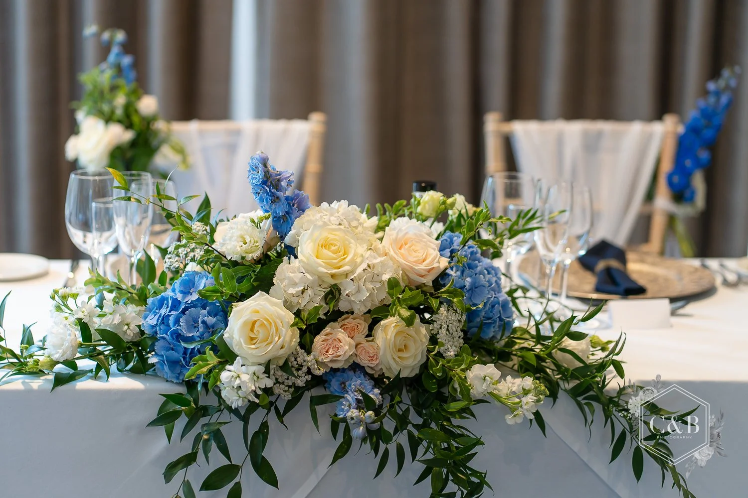 bowood-outdoor-wedding-photography-073.jpg