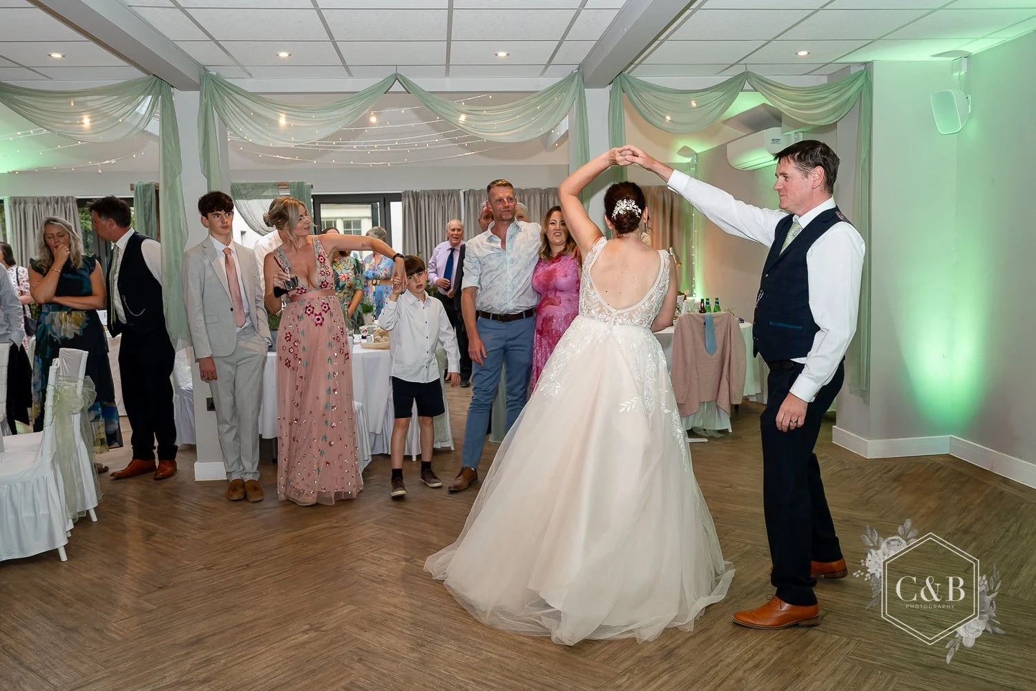 lydiard-house-wedding-photography-070.jpg