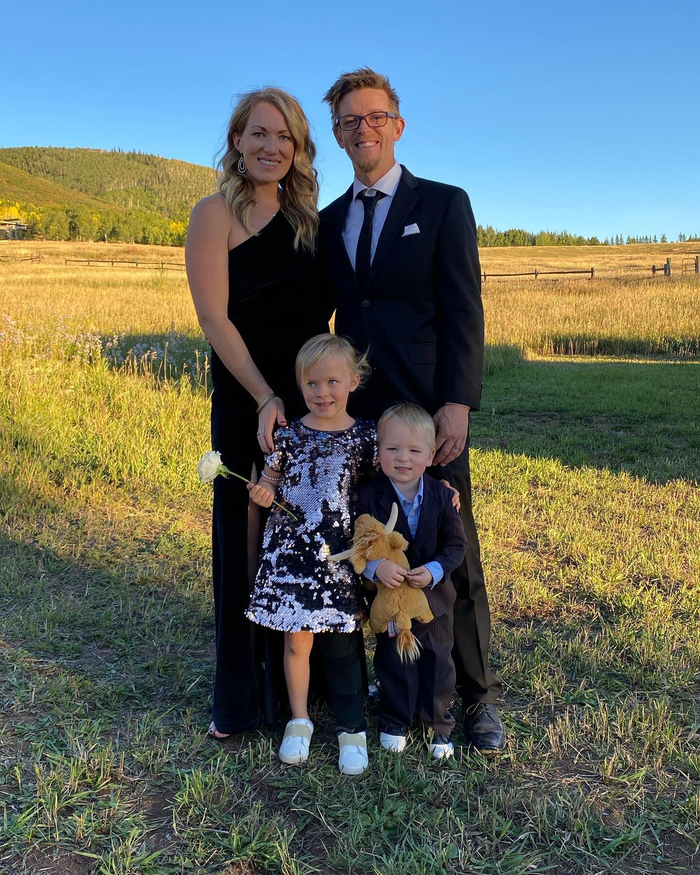 Last weekend we went to Aspen to join my whole extended family (in our state!) to celebrate the wedding of our cousin Cara and new cousin Peter. We spent time with family, saw the changing Aspens in the beautiful mountains, got away, ate, danced, and