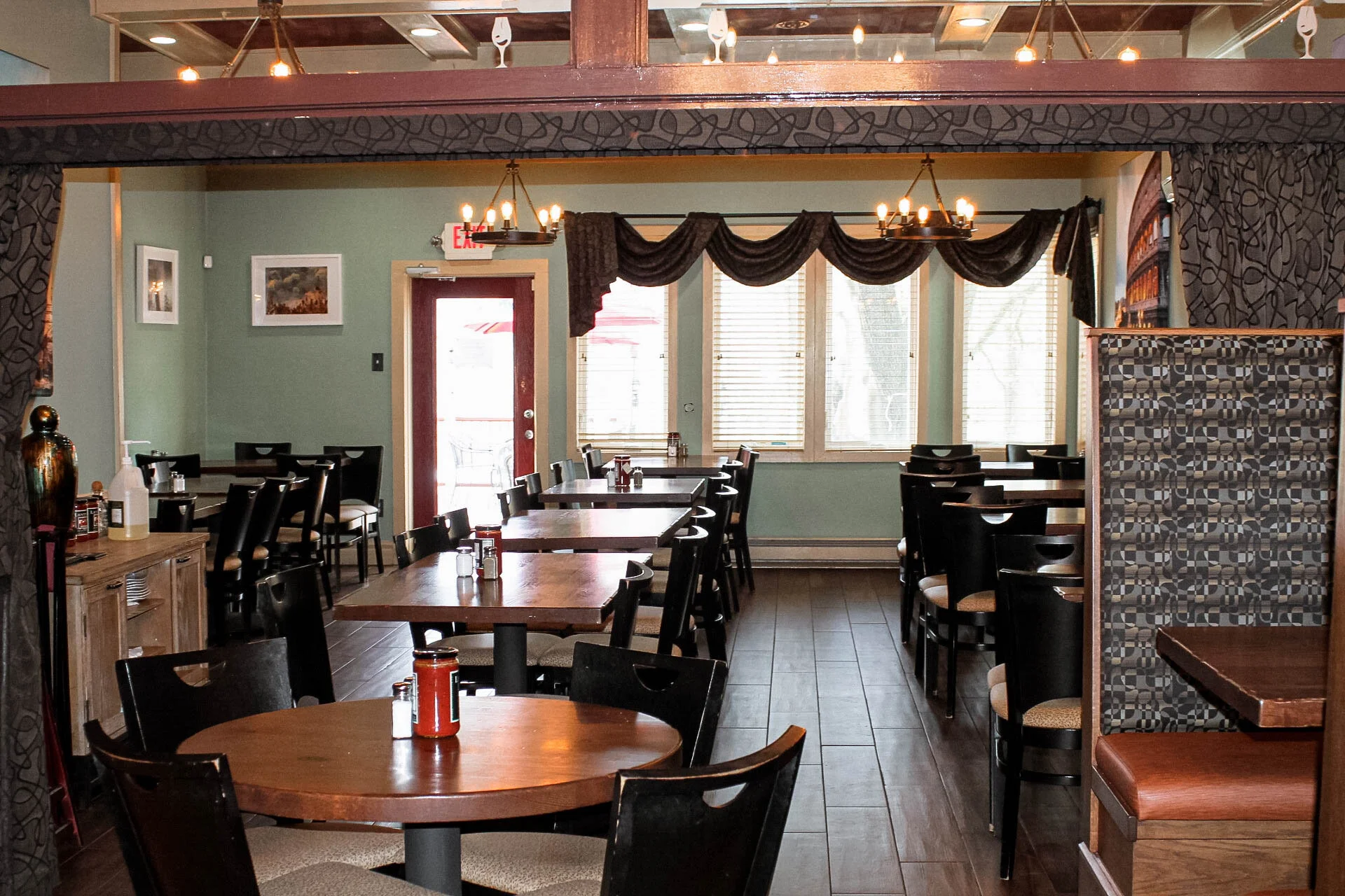 Peppinos-60.jpg?format=2500w