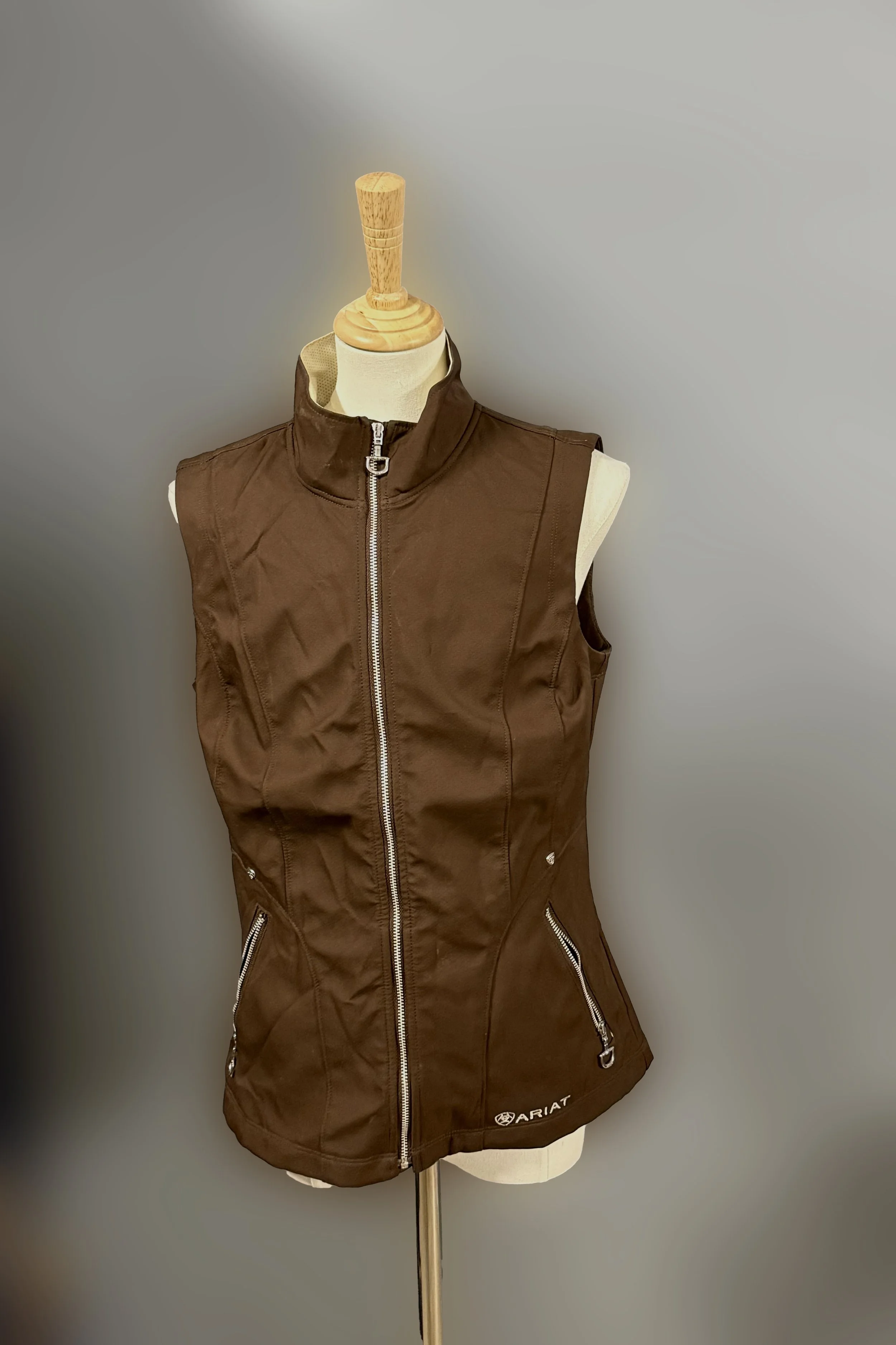 ariat vest 2 .jpg