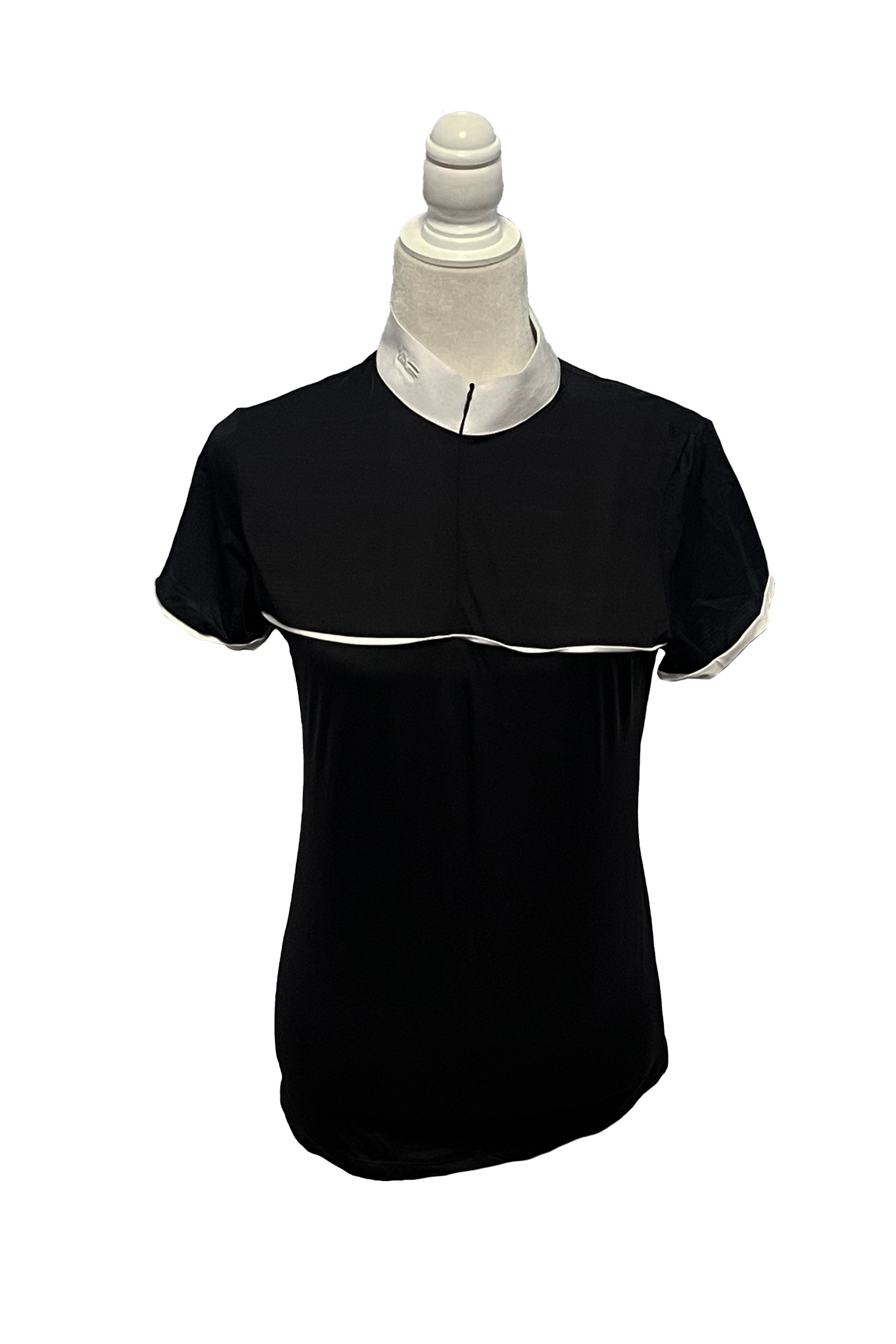 Armateq Ultra Breathable Monochromatic Short Sleeve Shirt In Black - Large - 2nd Round Equestrian