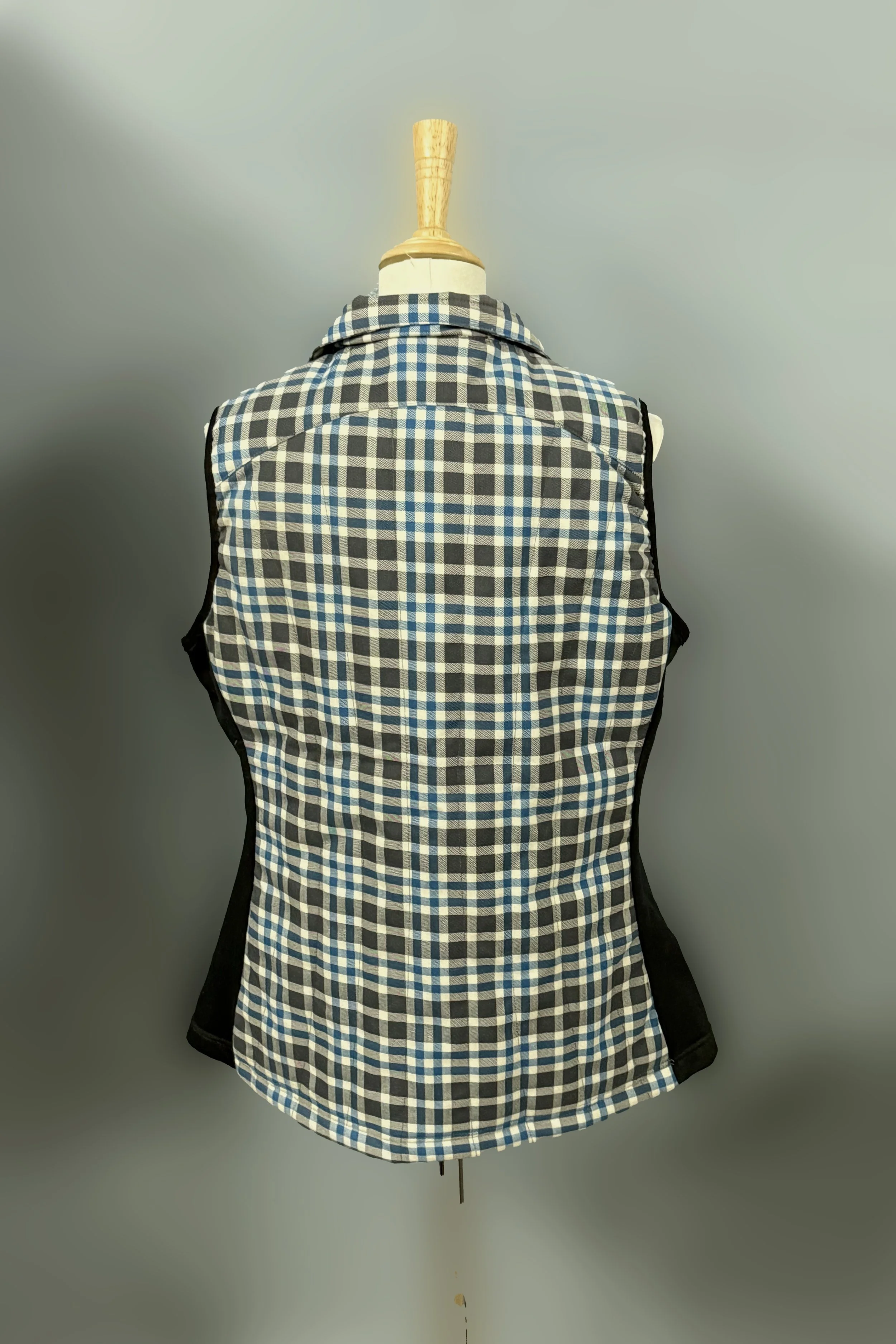 vest 1 .jpg