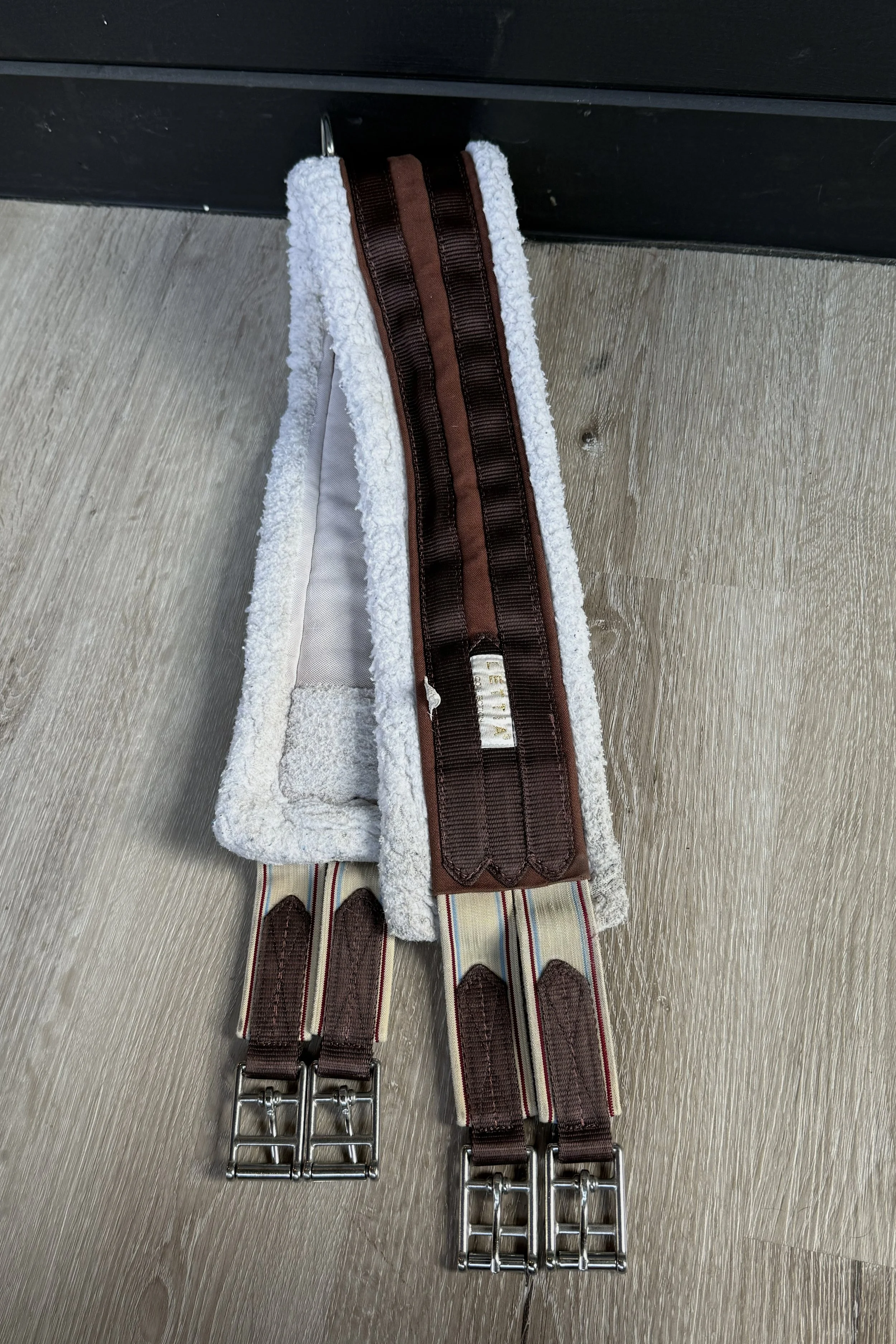 Lettia Coolmax Fleece Girth In Brown - 52"
