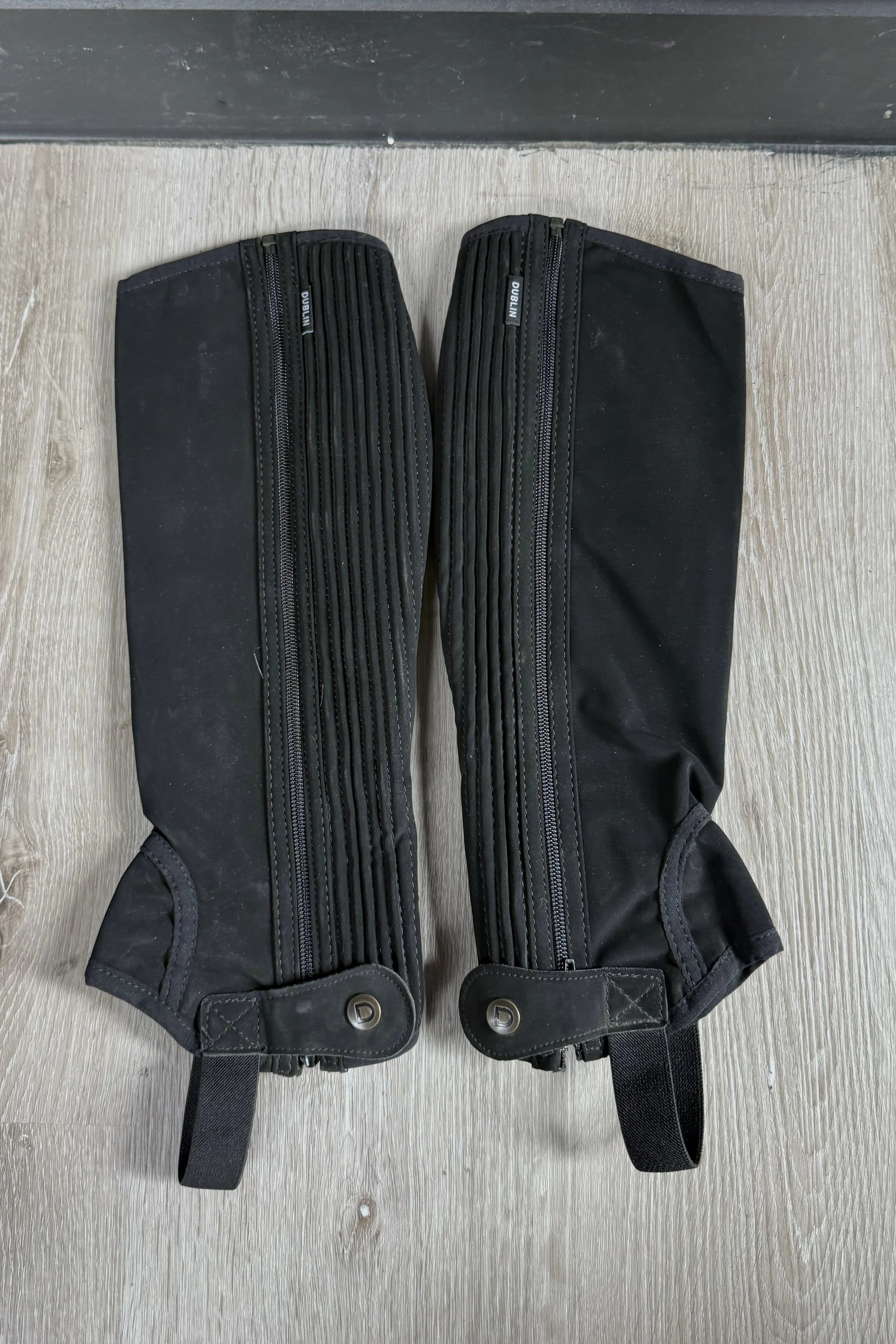 Dublin Suede Half Chaps In Black - Small