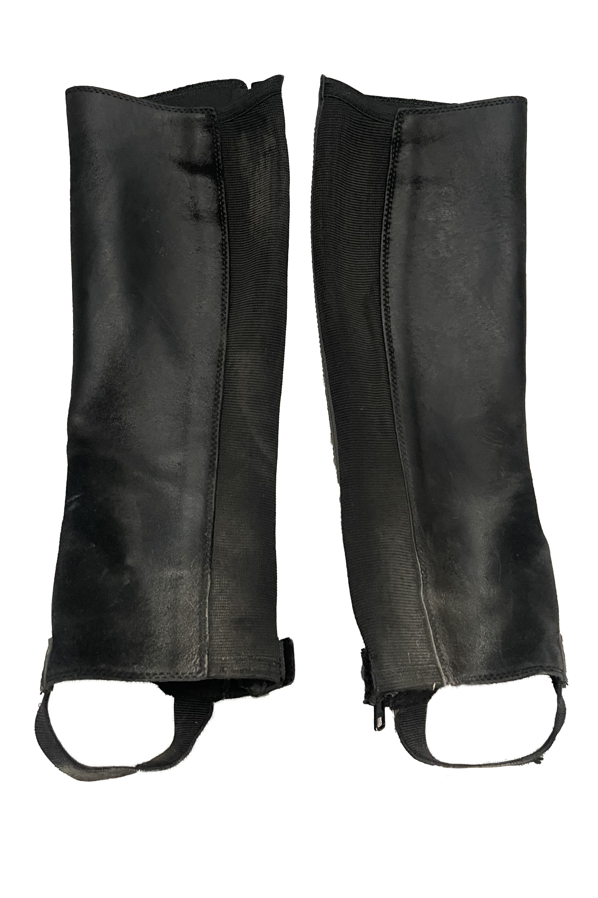 Ariat Scout Youth Half Chaps In Black - Kids Large/Tall - 2nd Round Equestrian