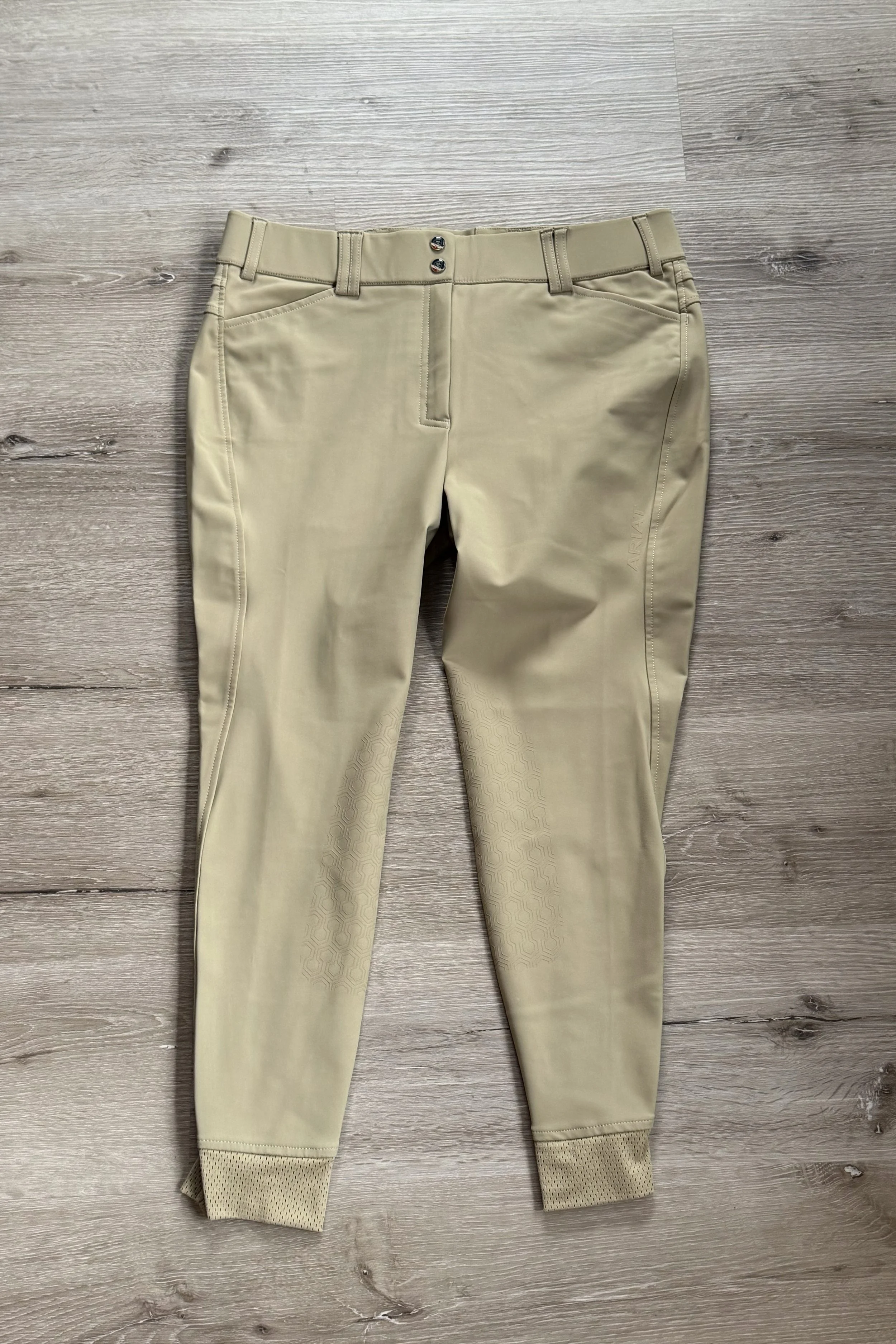 Ariat tri 2 .jpg
