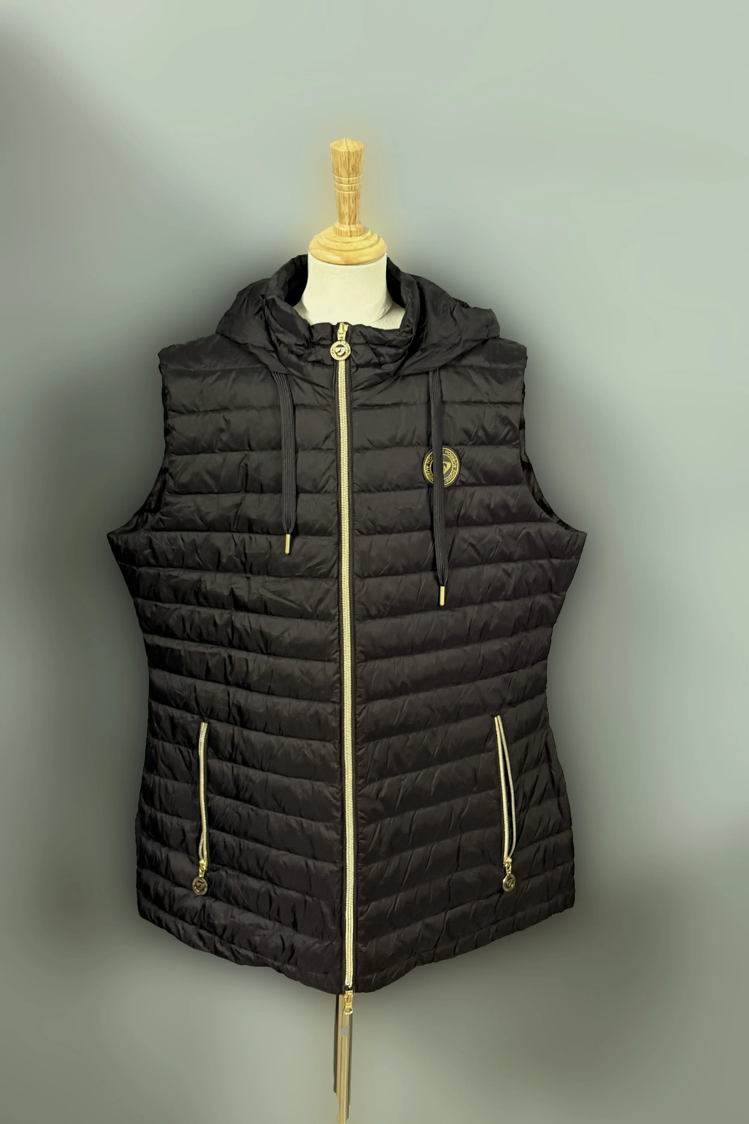 Aubrion Packable Vest In Black - XLarge