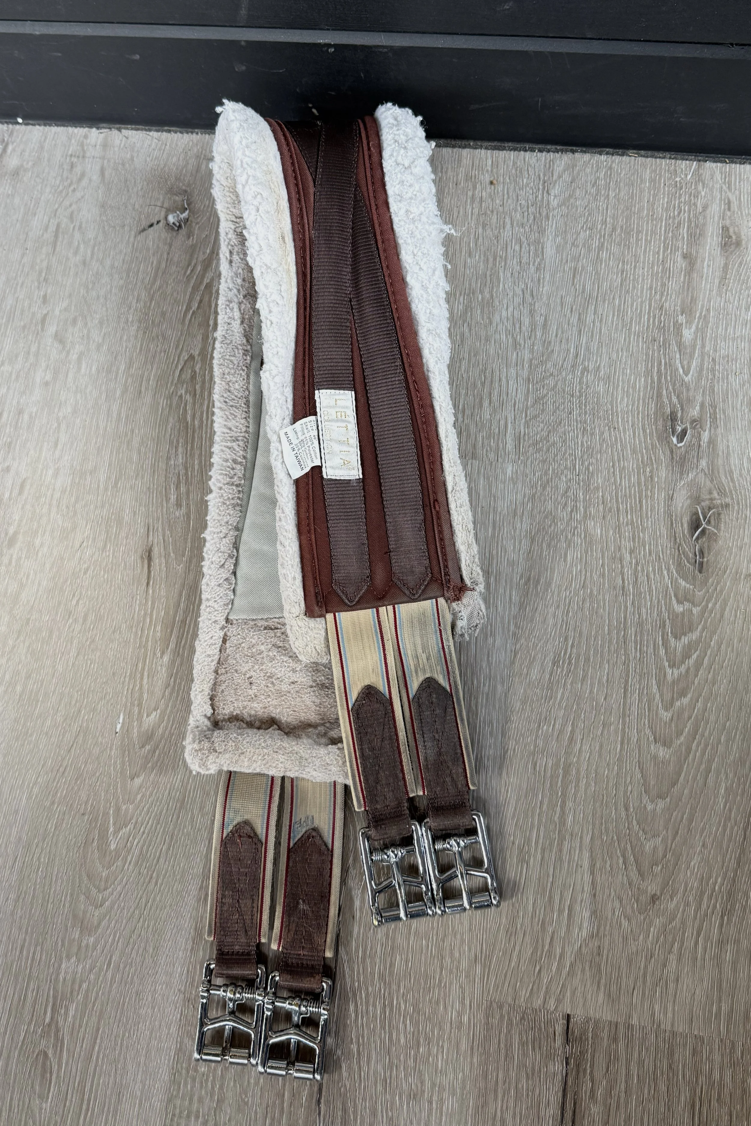 Lettia CoolMax Fleece Click Girth In Brown - 46"