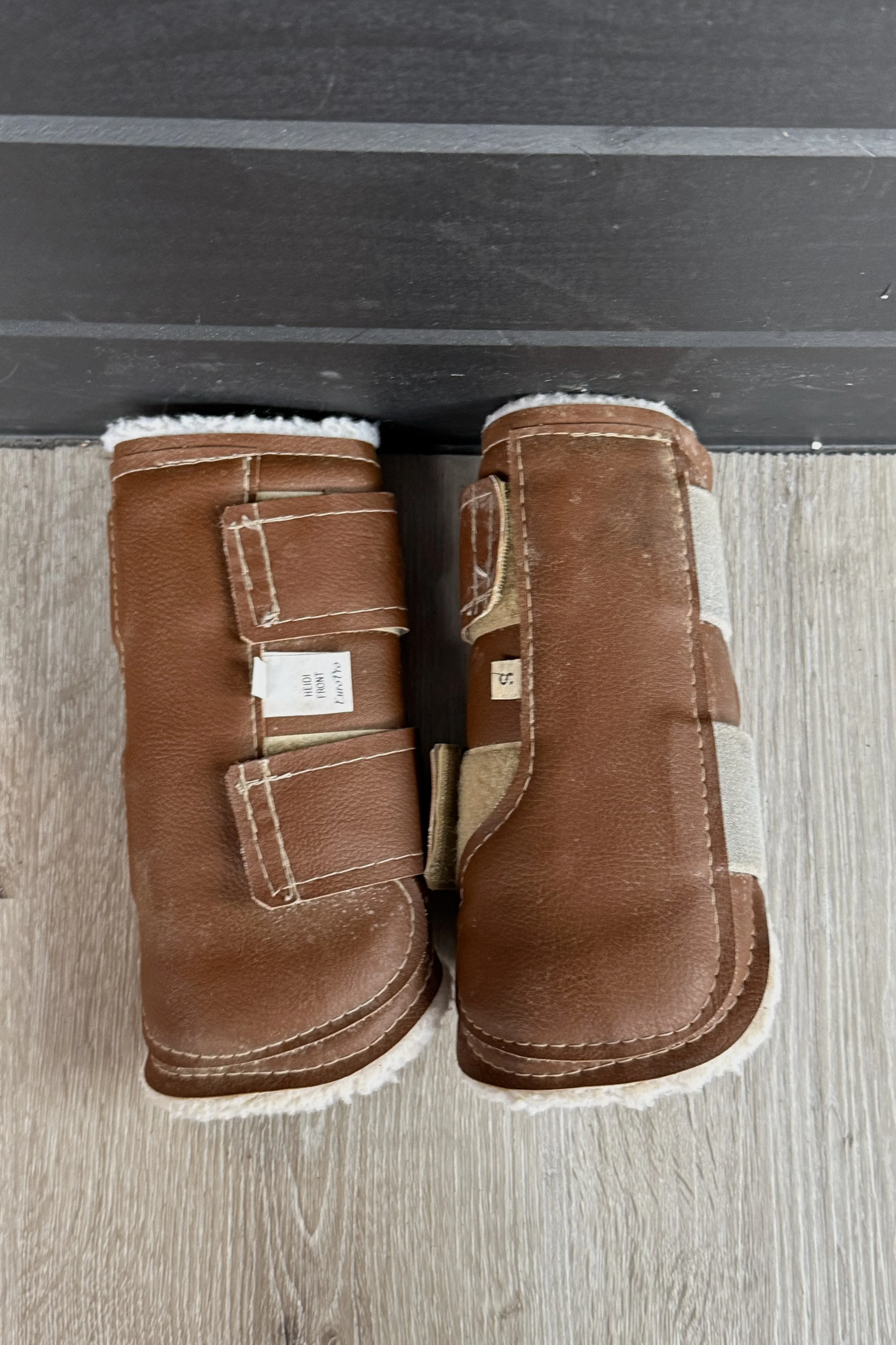 brown boots 1 .jpg