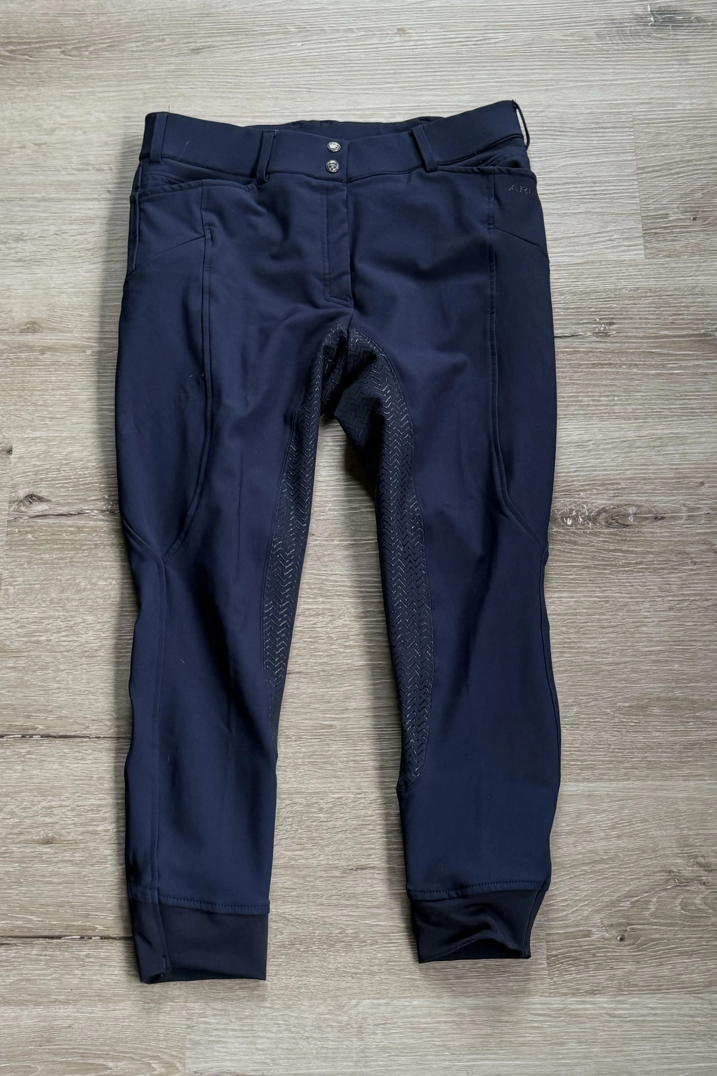 ariat navy grip 2 .jpg