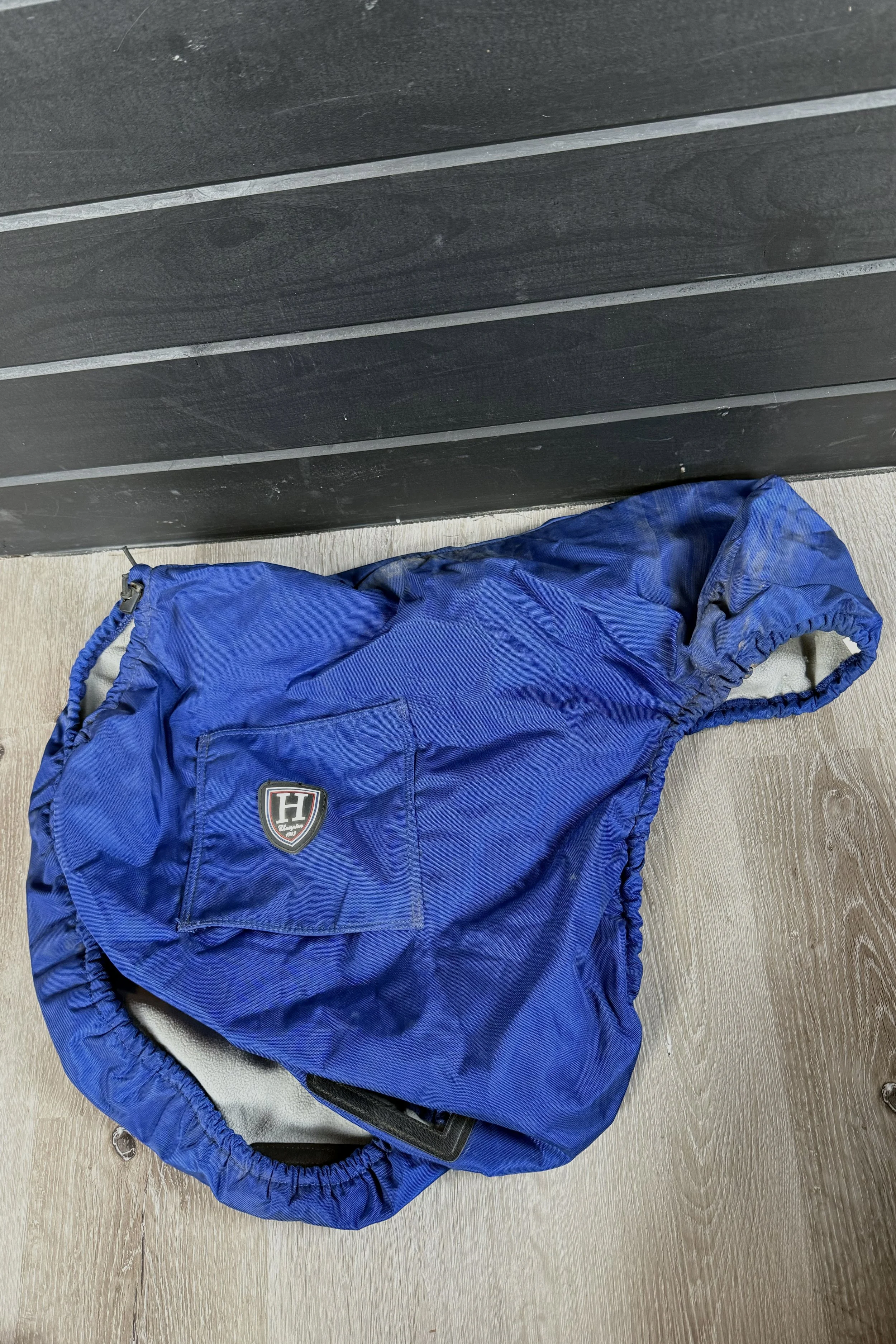 Harrison Howard Fleece-Lined Saddle Cover In Royal Blue