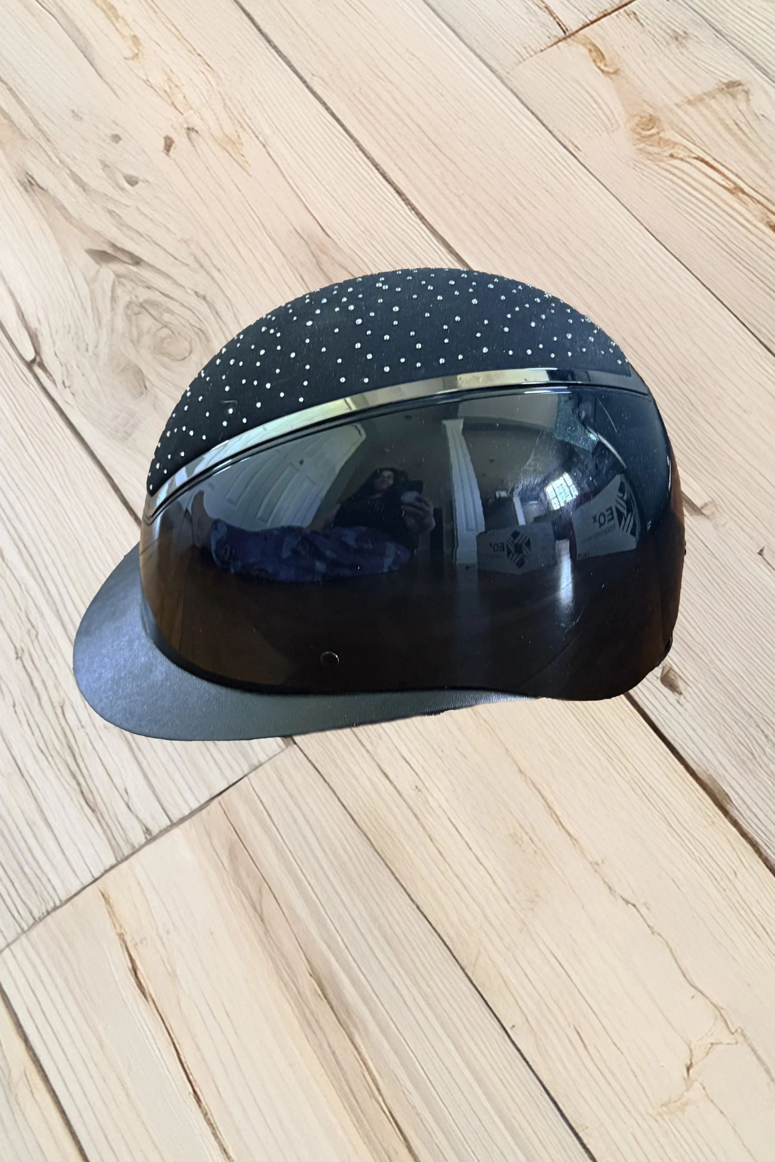 Glitter helmet 3.jpg