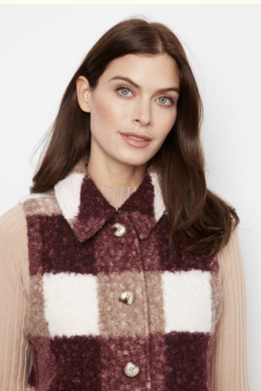 vest-2.jpg