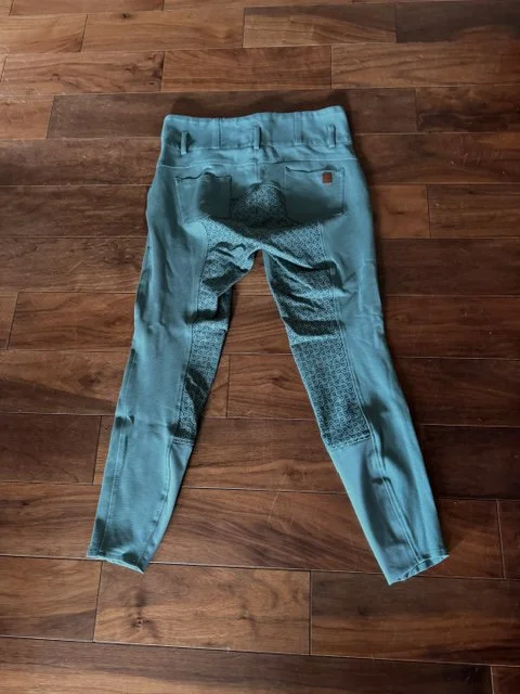 teal-1.jpg