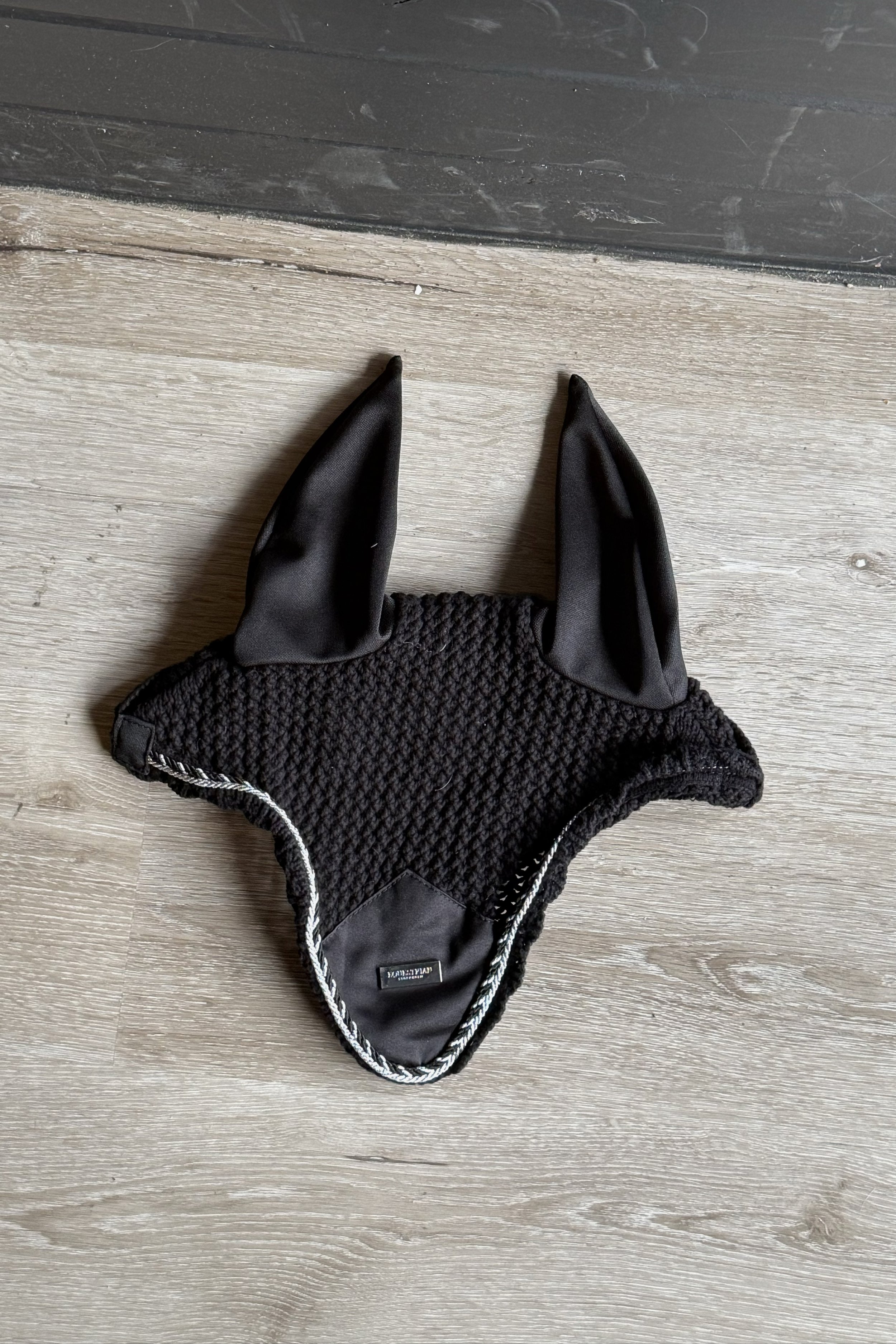 bonnet 1 .jpg