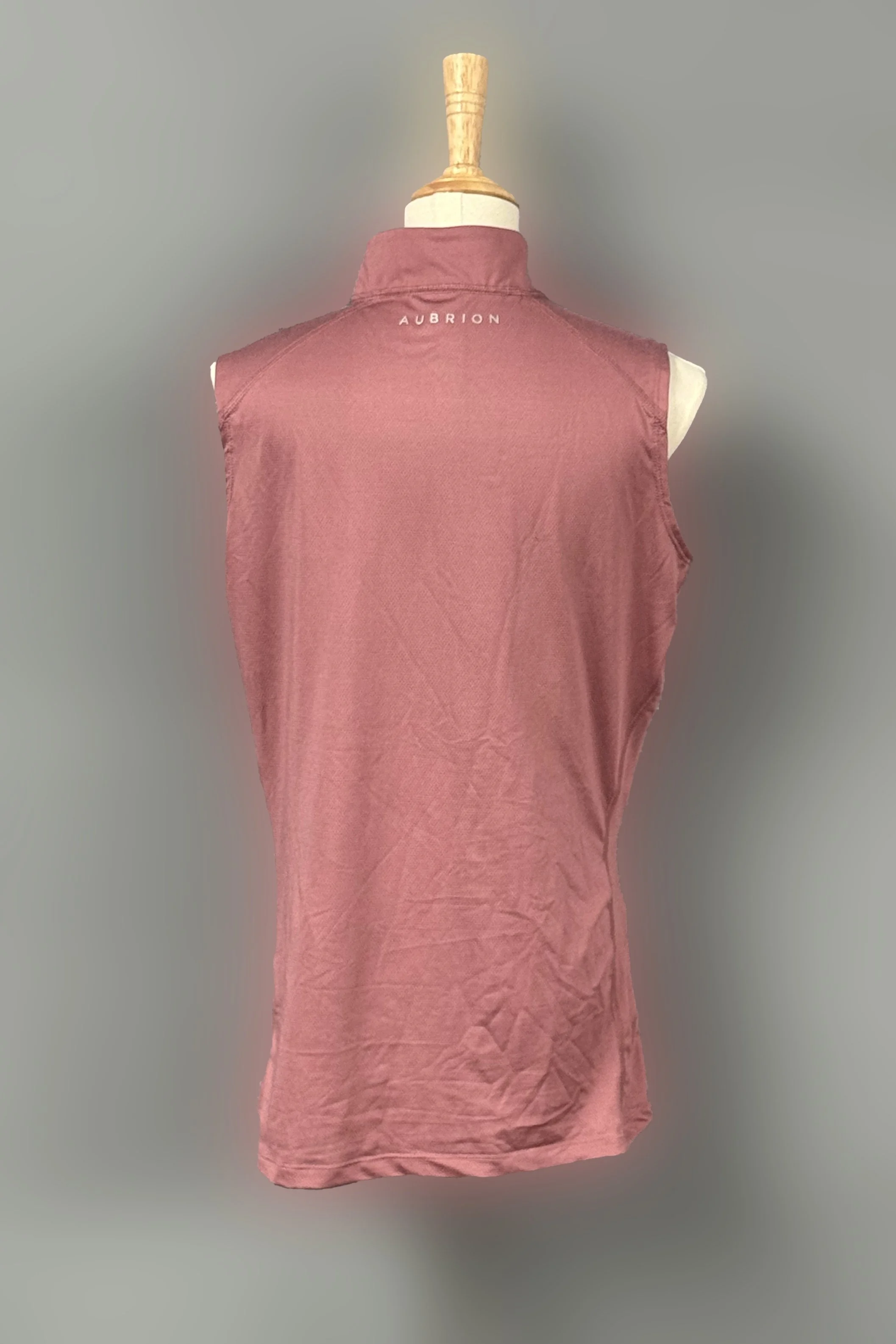 sleeveless 1 .jpg