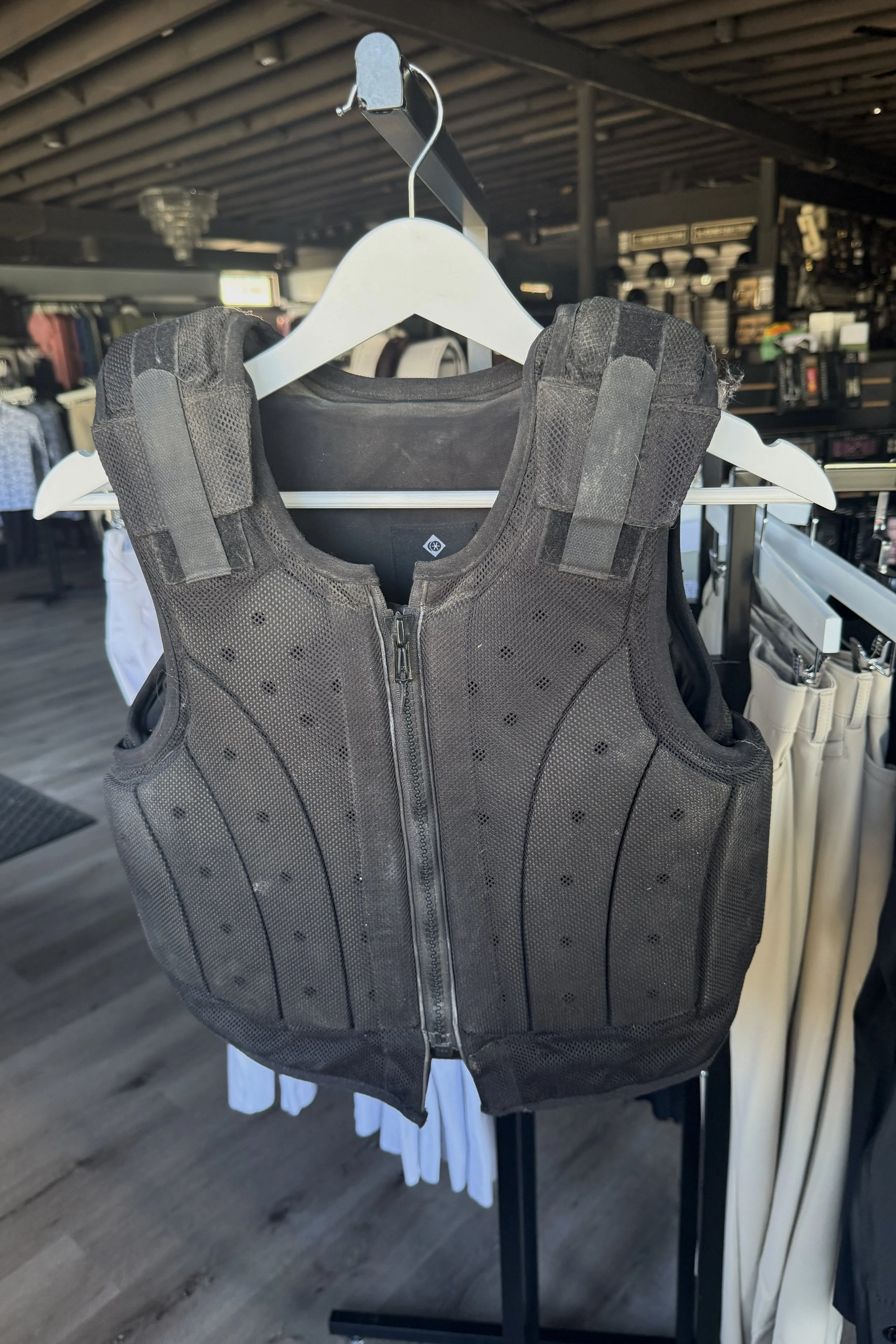 Charles Owen Kontor Safety Vest In Black - Adult Small Short