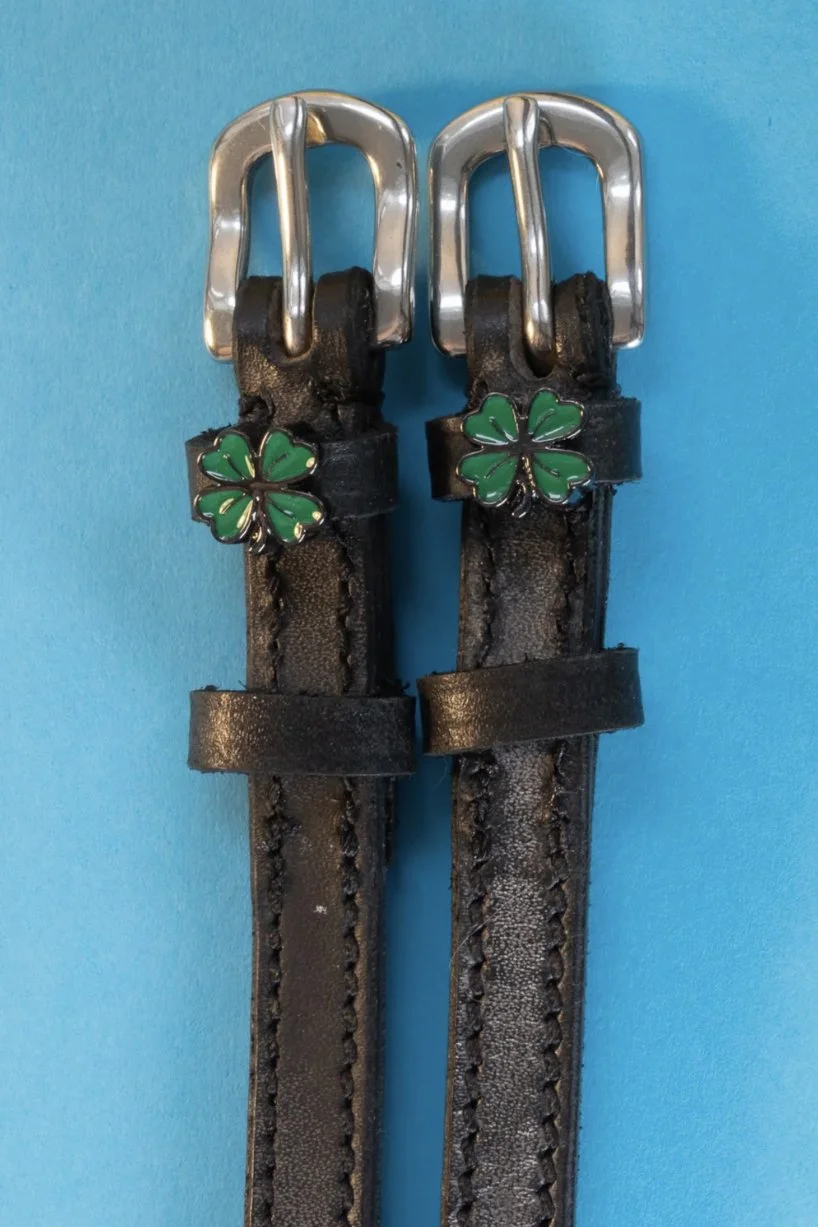 MANEJANE FOUR LEAF CLOVER Spur Straps In Black