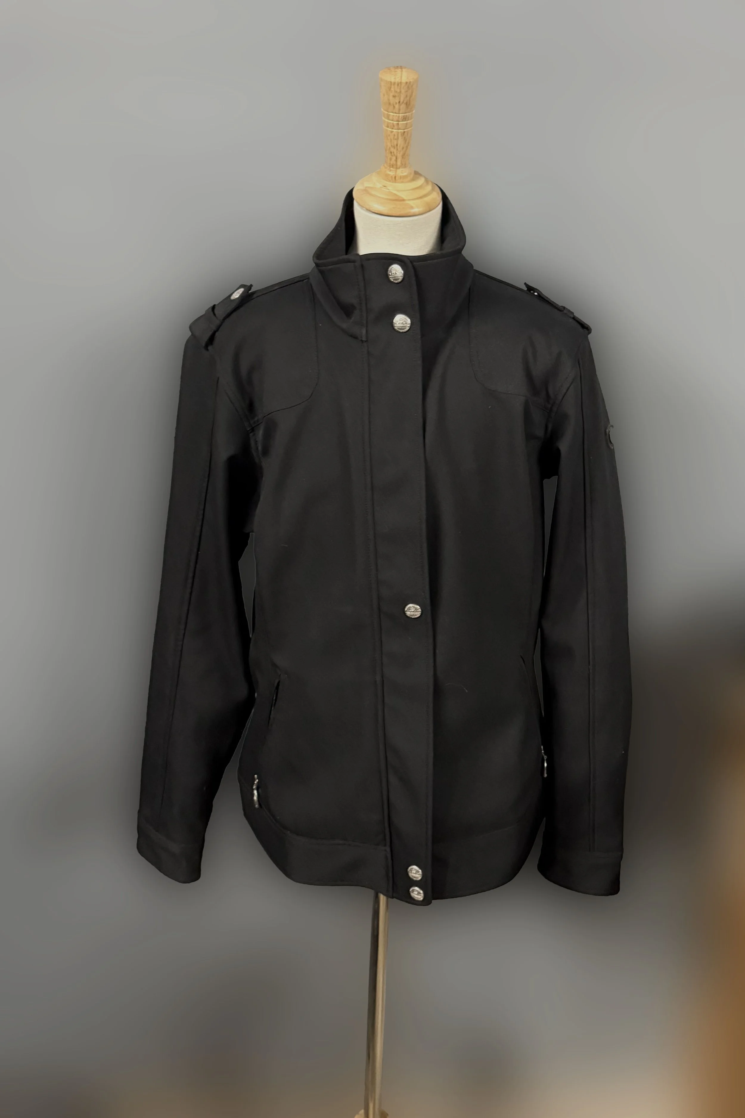 ariat softshell 2 .jpg