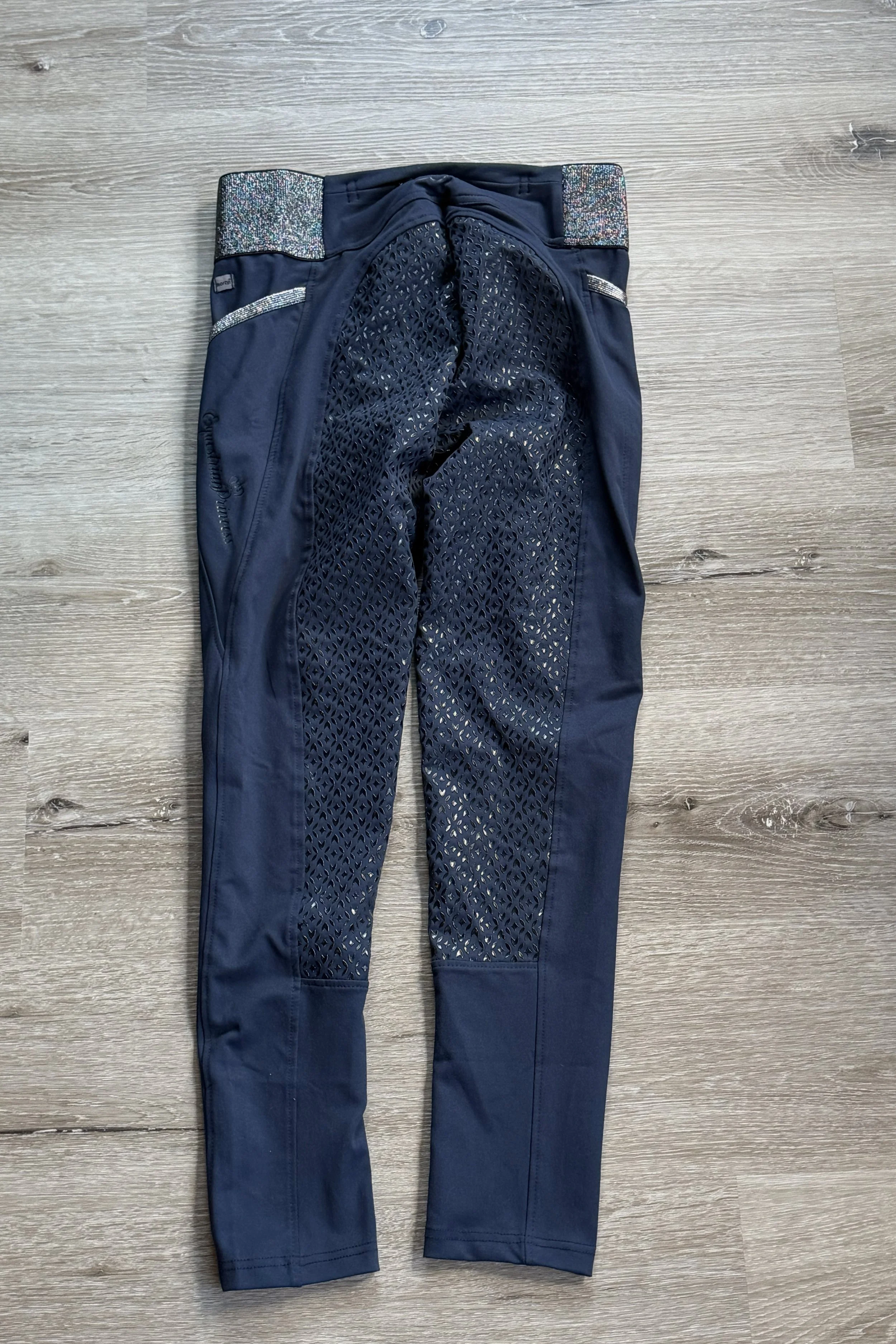 horze blue 1.jpg