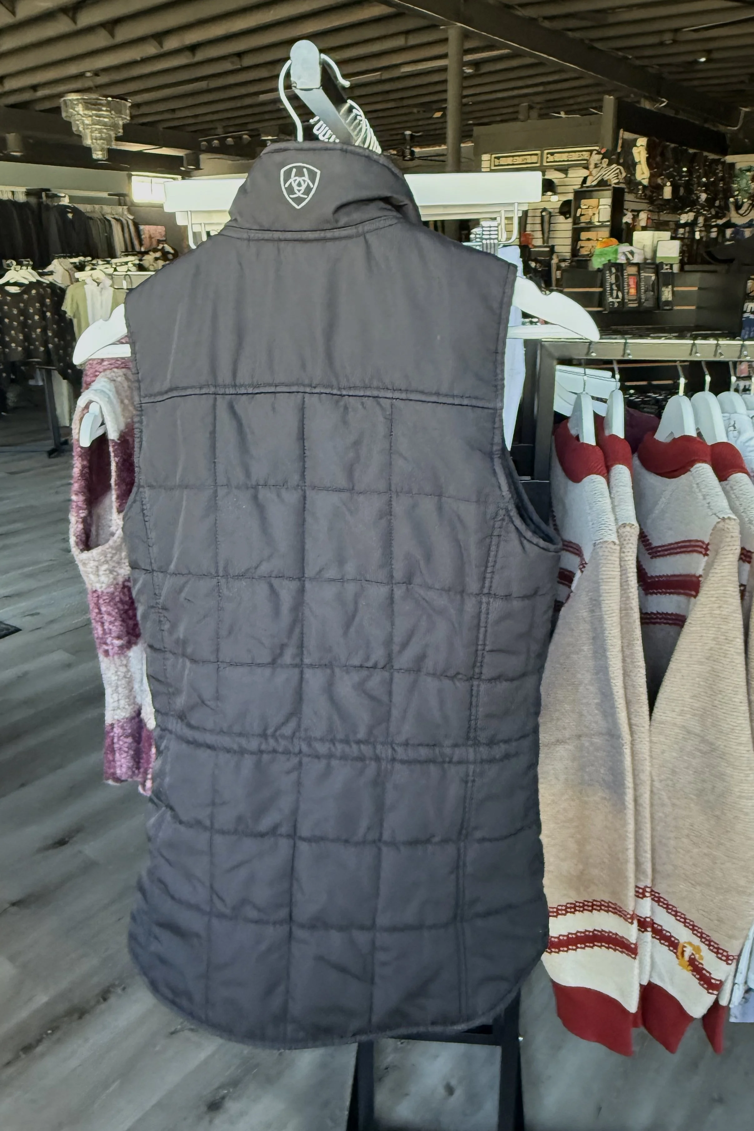 ariat vest 2.jpg