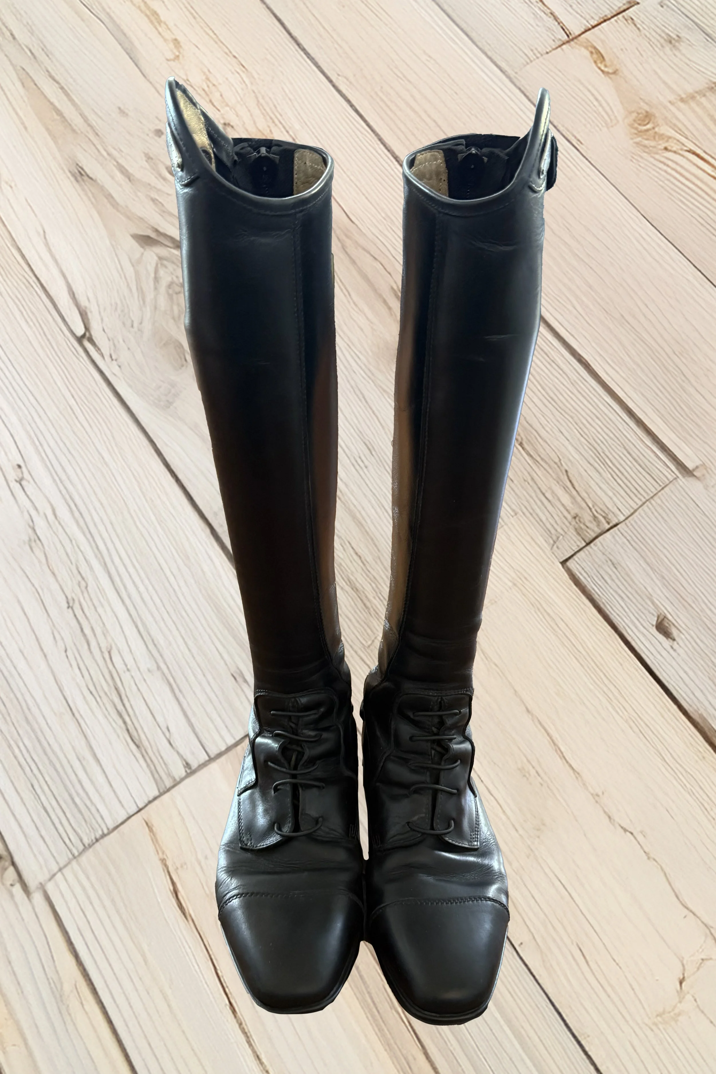 Fancy Boots 4.jpg