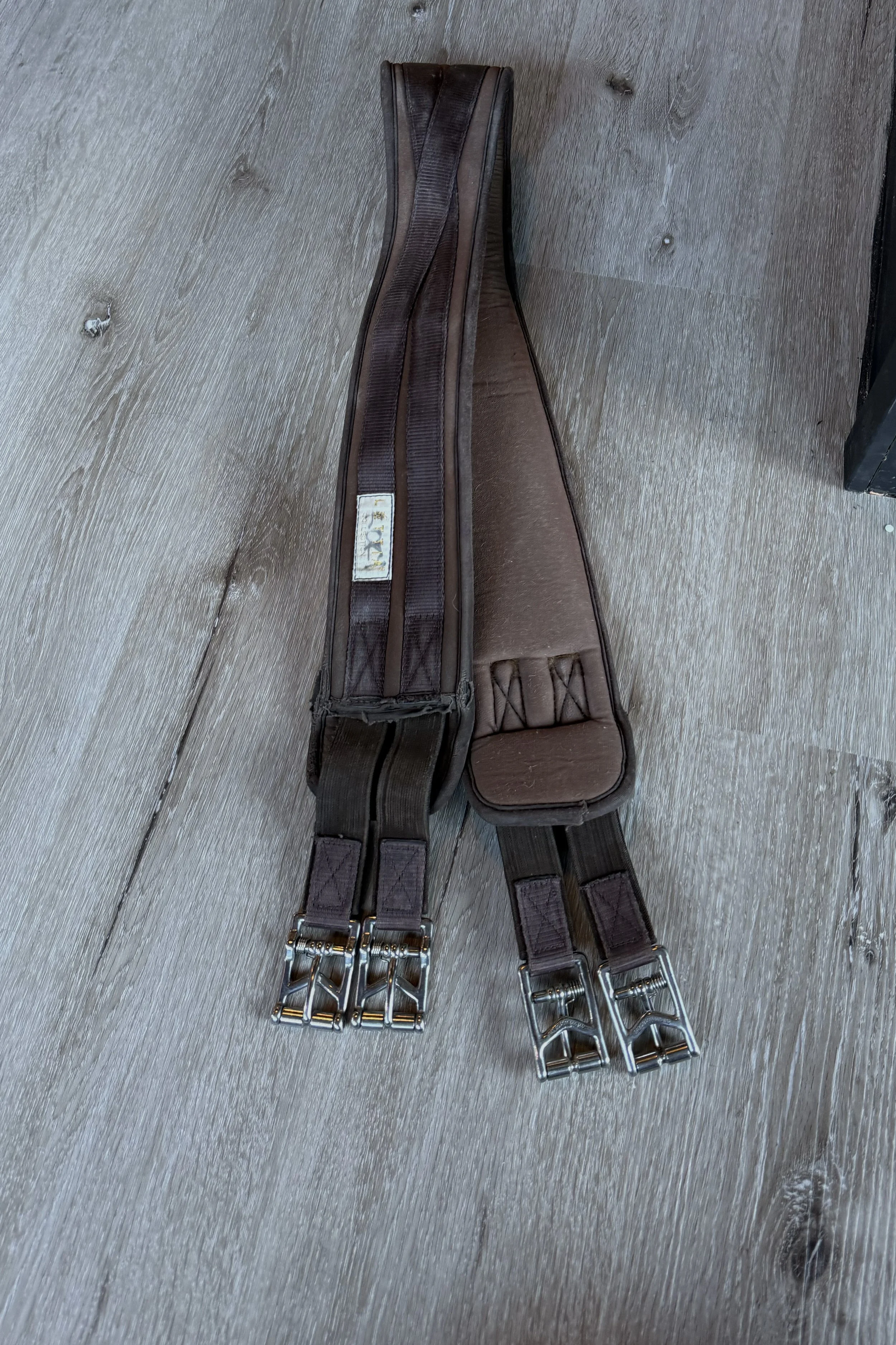 Lettia Click All Purpose Girth With Gel In Brown - 52"