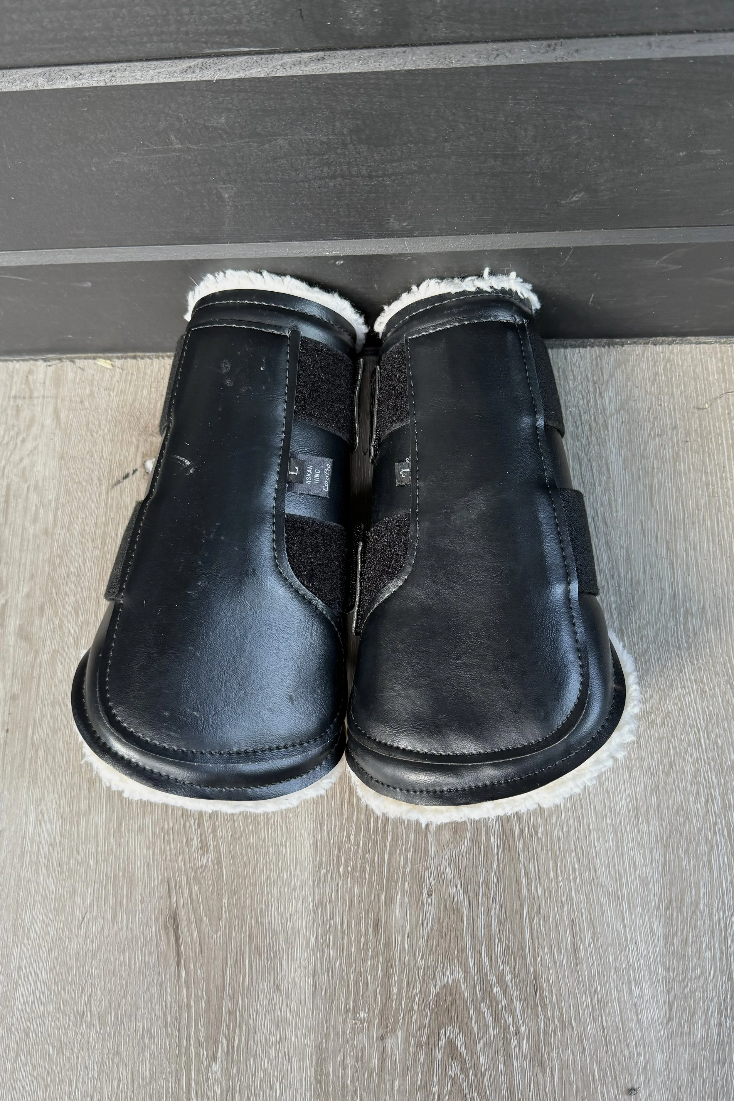 Euro Pro Fleece Askan Tall Hind Boots In Black - Large