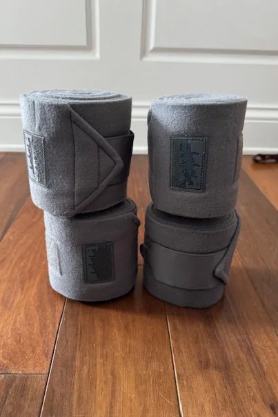 Eskadron Satin Polo Wraps In Silver Grey - Full