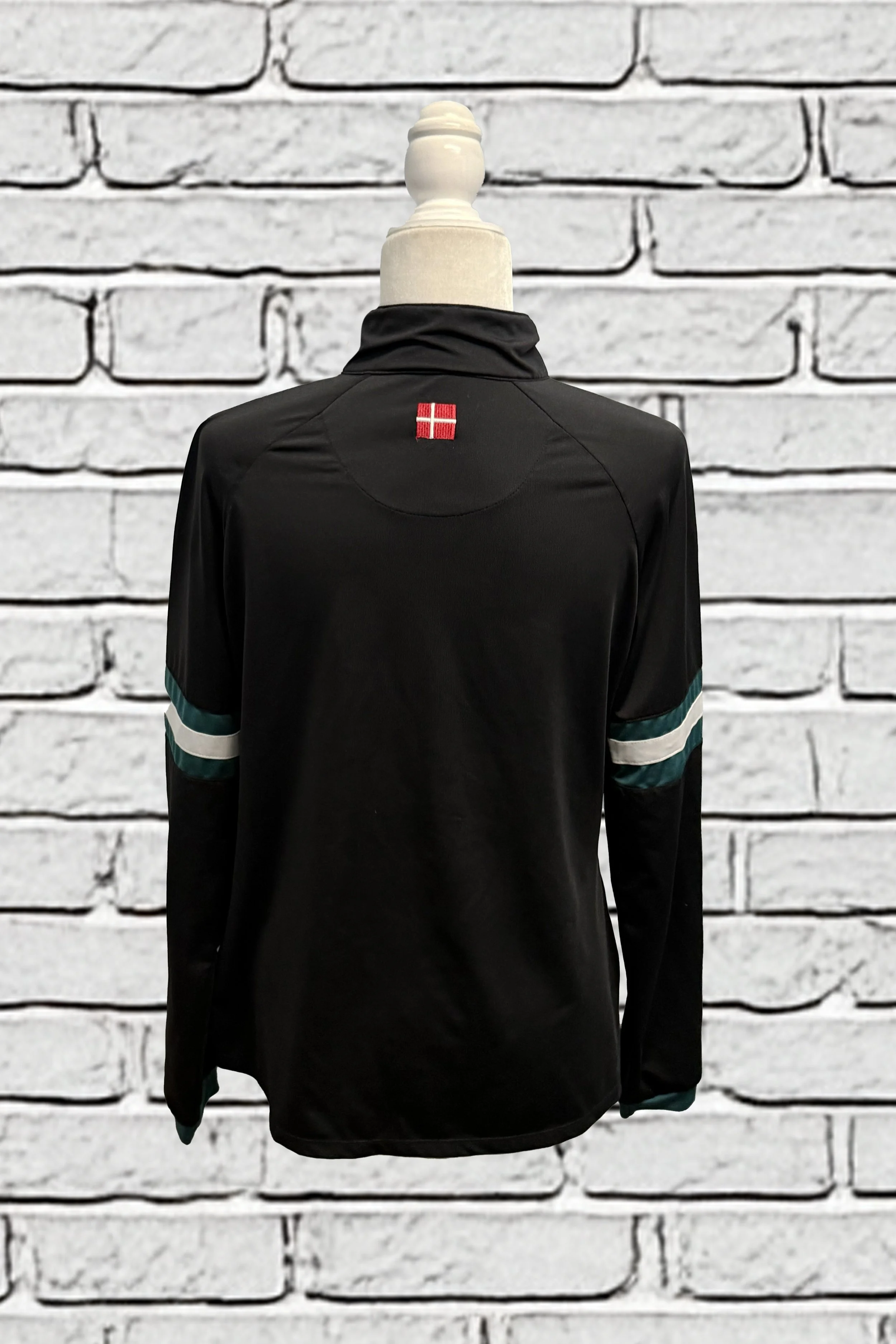 Black Stripe 2 .jpg