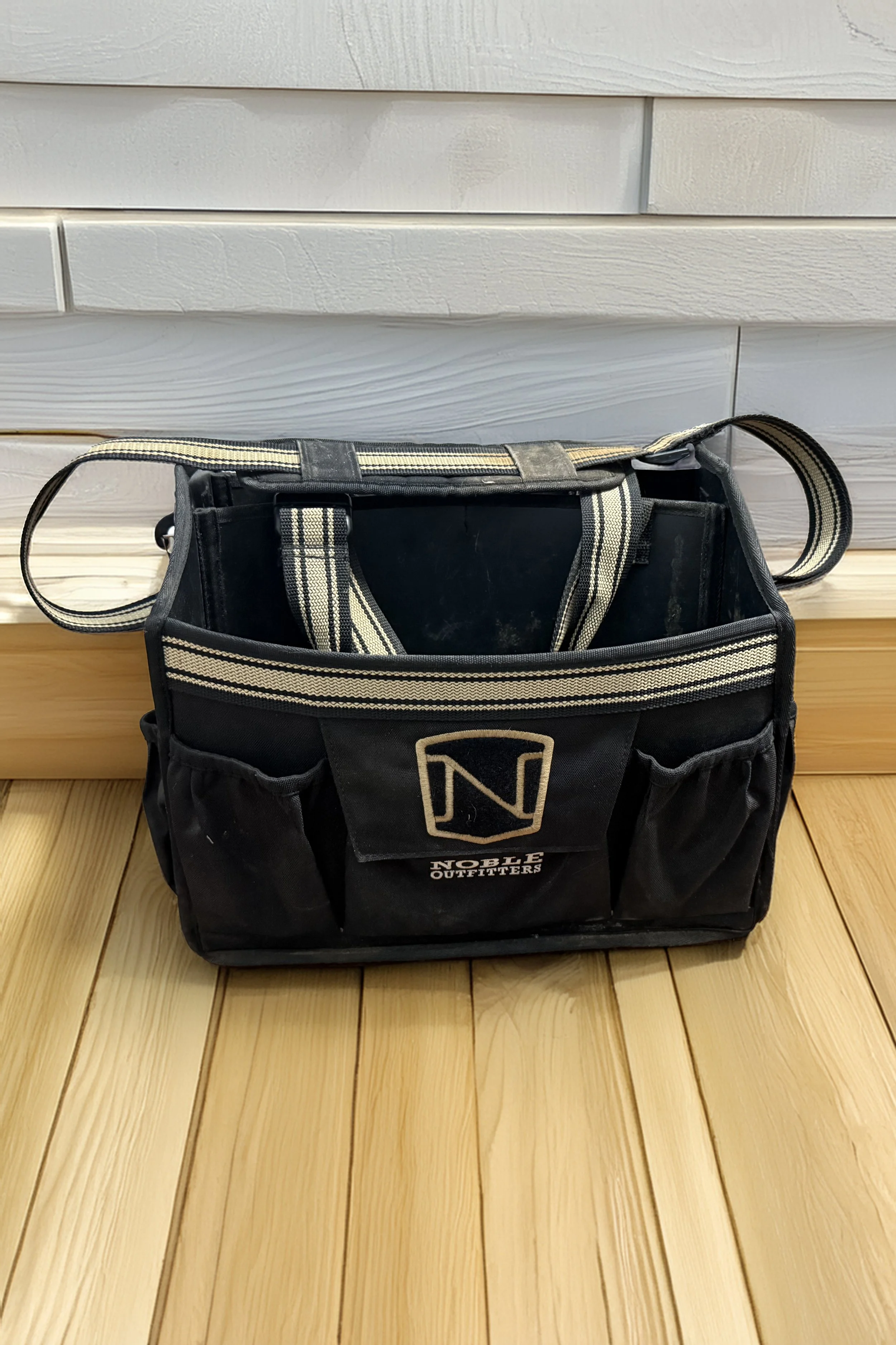 Grooming Tote .jpg