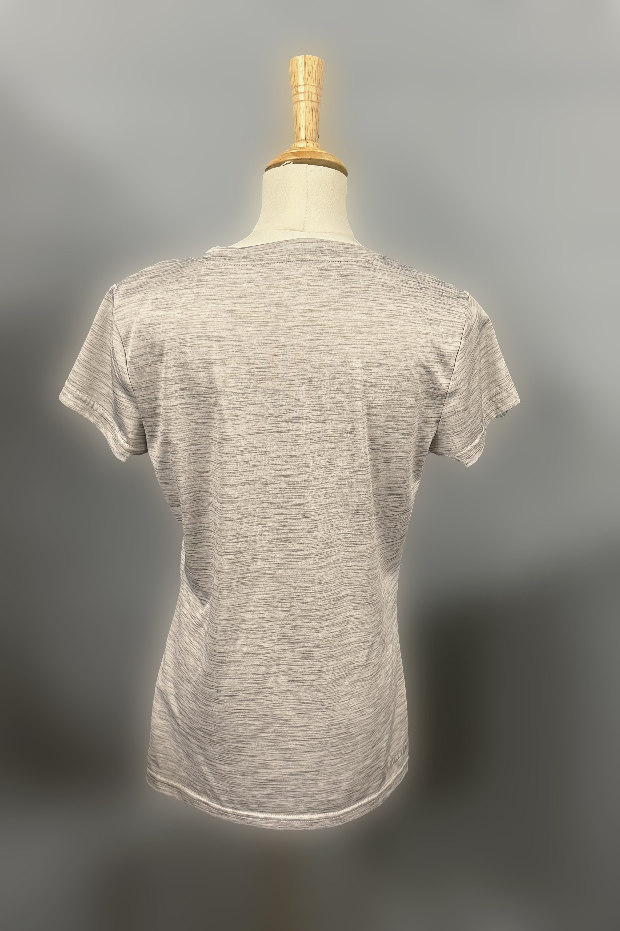 ariat grey 1 .jpg