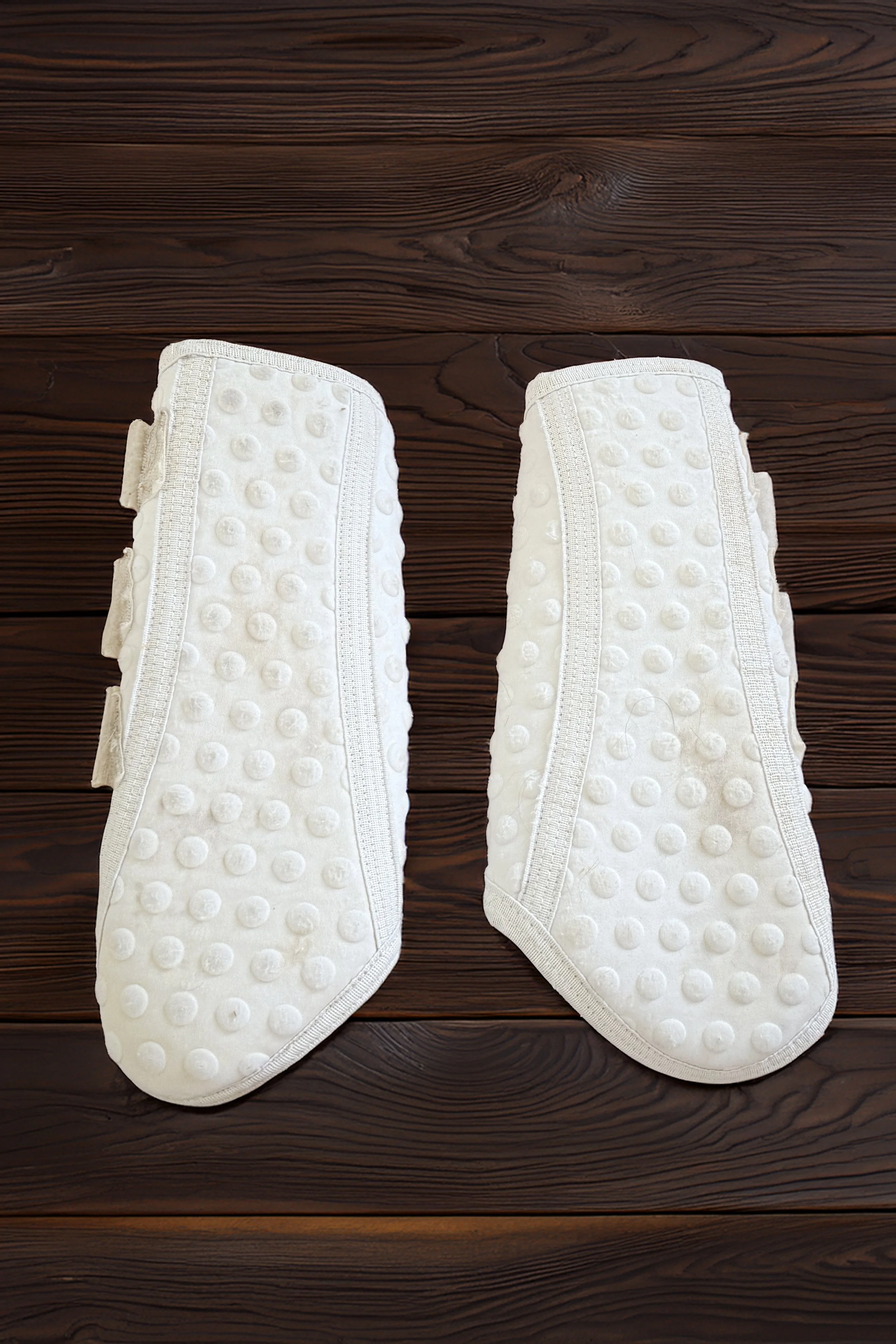 Tendon boots 2.jpg