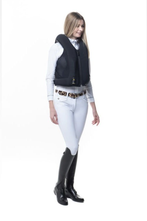 Freejump Airbag In Black - 2nd Round Equestrian