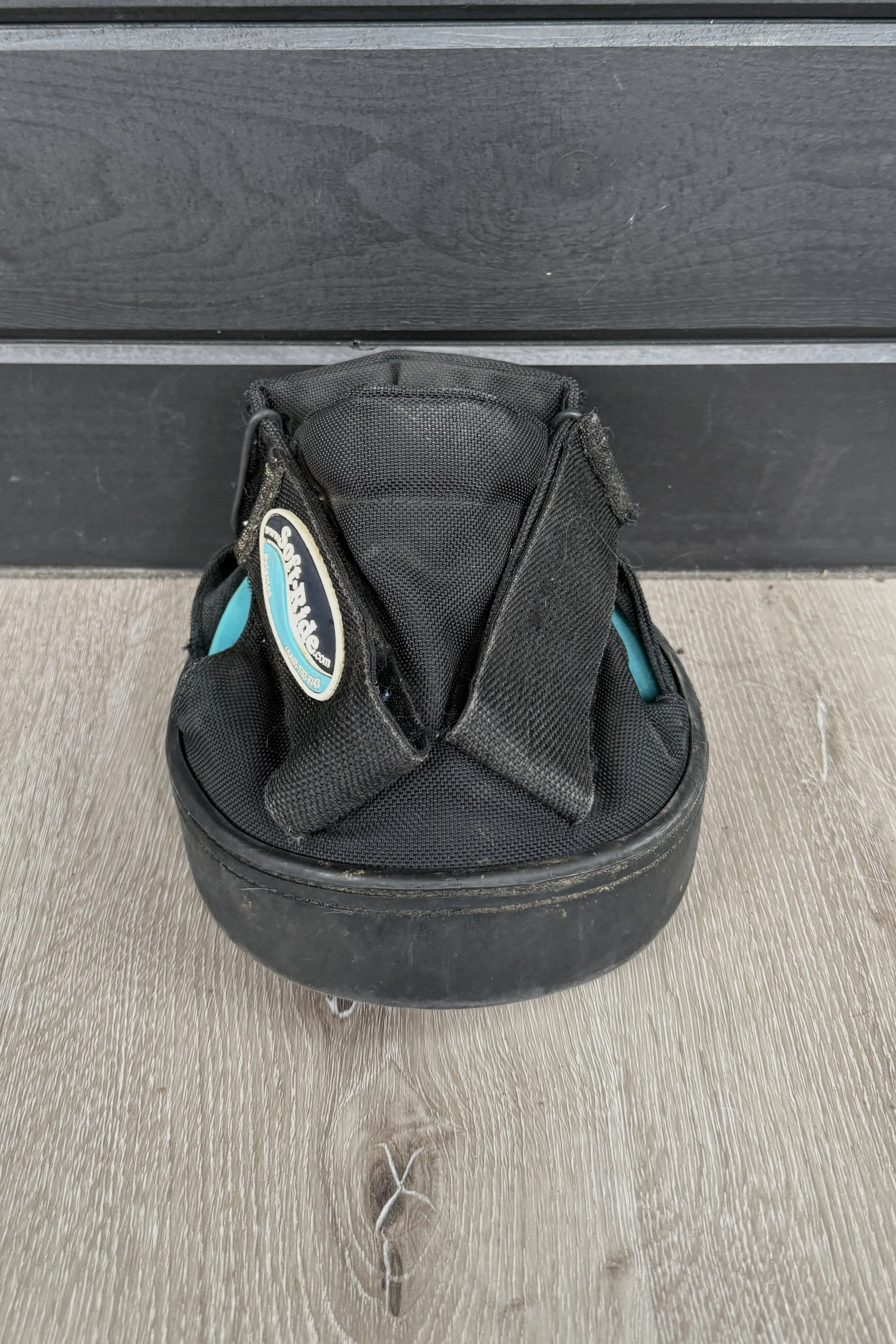 SoftRide Comfort Single Boot In Black - 2