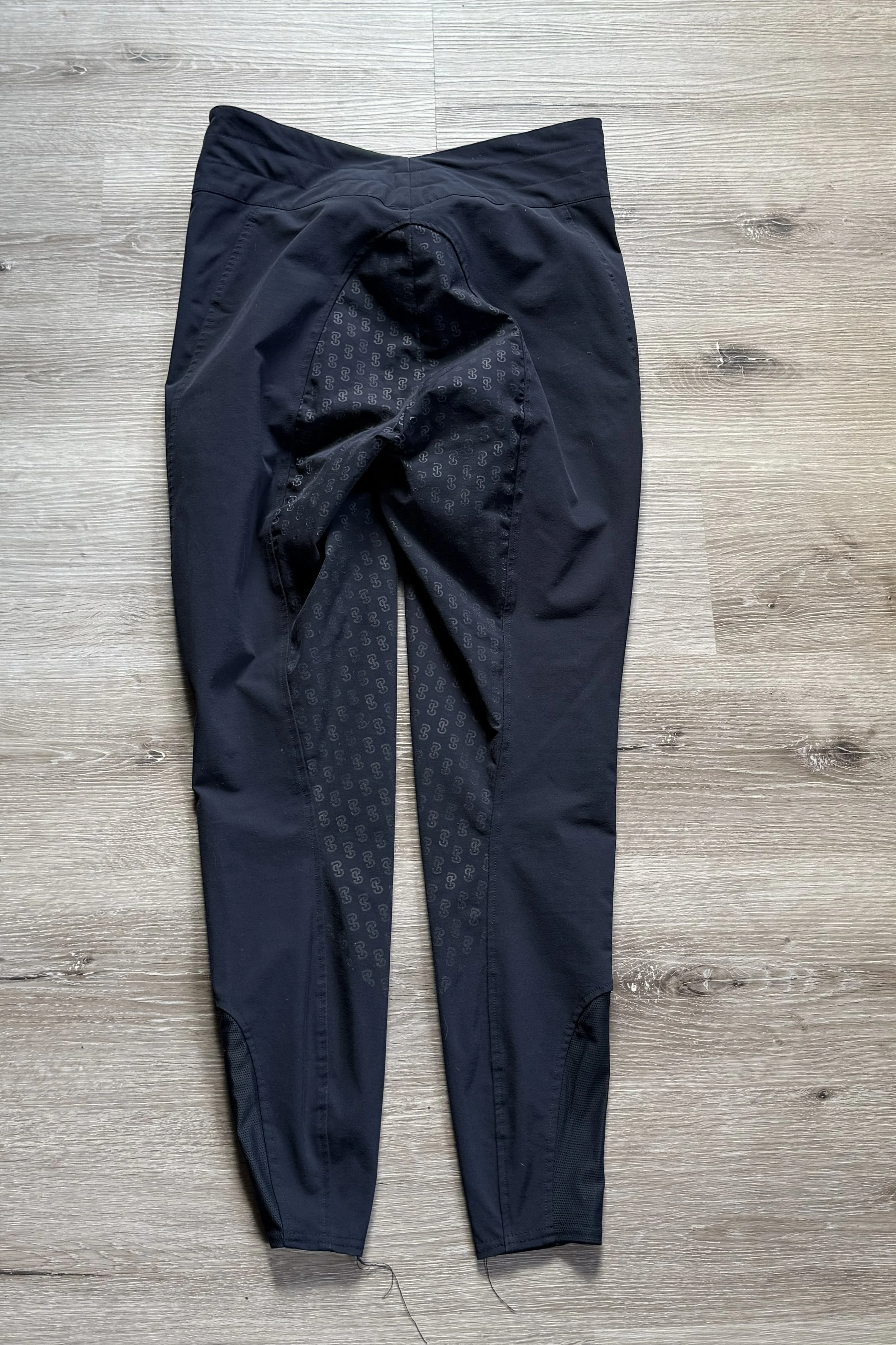 Horze Navy 1 .jpg