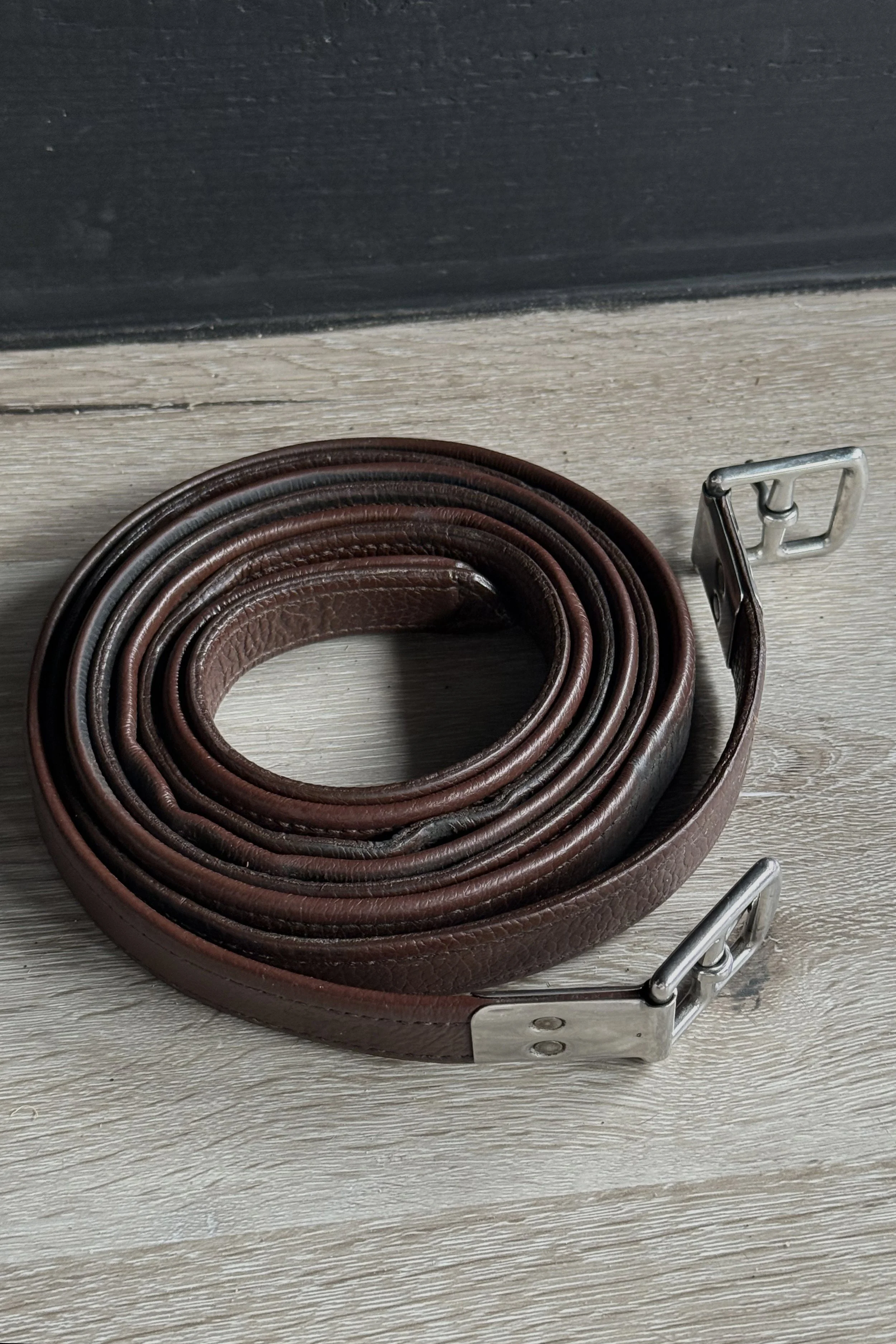 Bates Stirrup Leathers In Brown - 54"