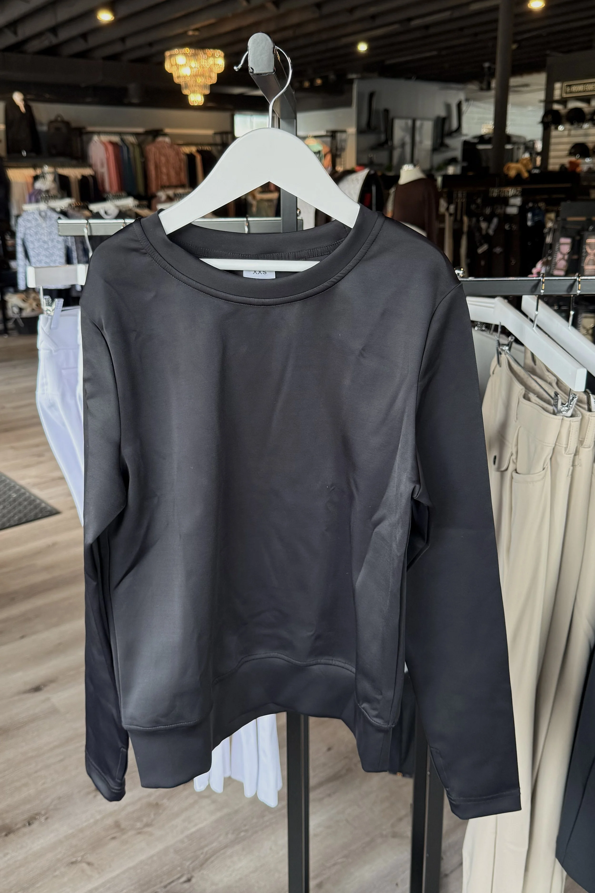 70 Degrees Classic Leisure Crew In Black - XXS