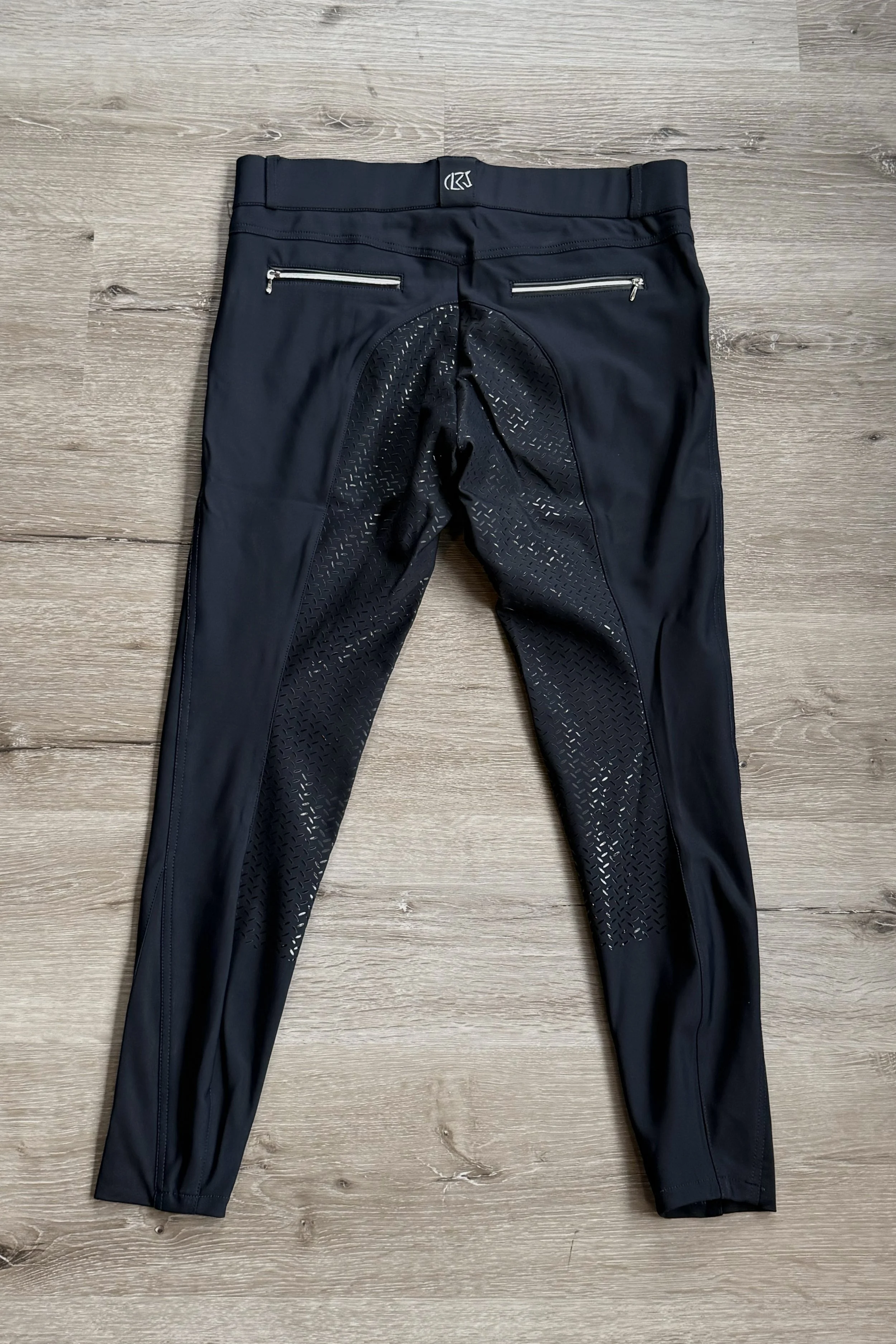 kl select navy 11.jpg