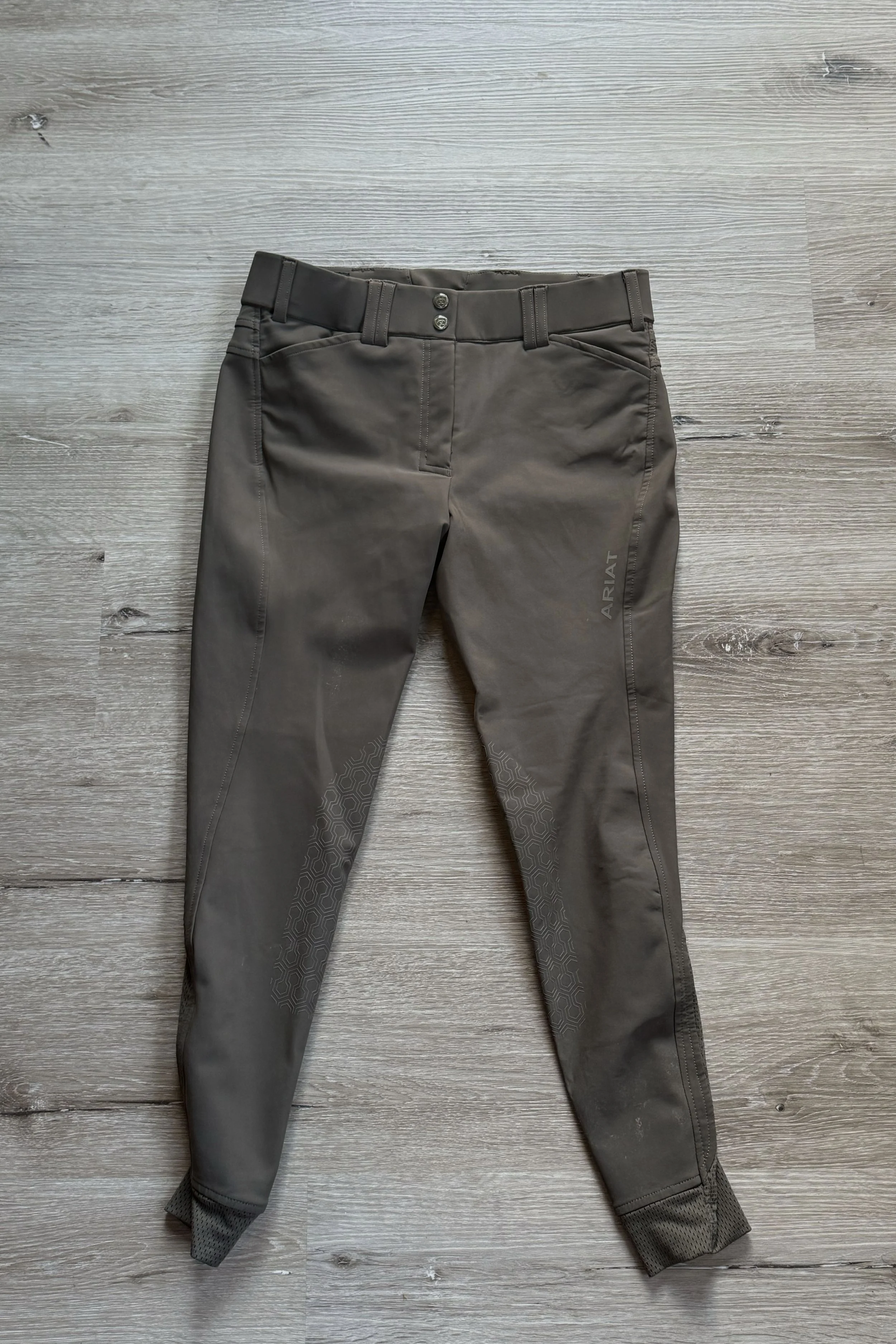 ariat brown 1.jpg