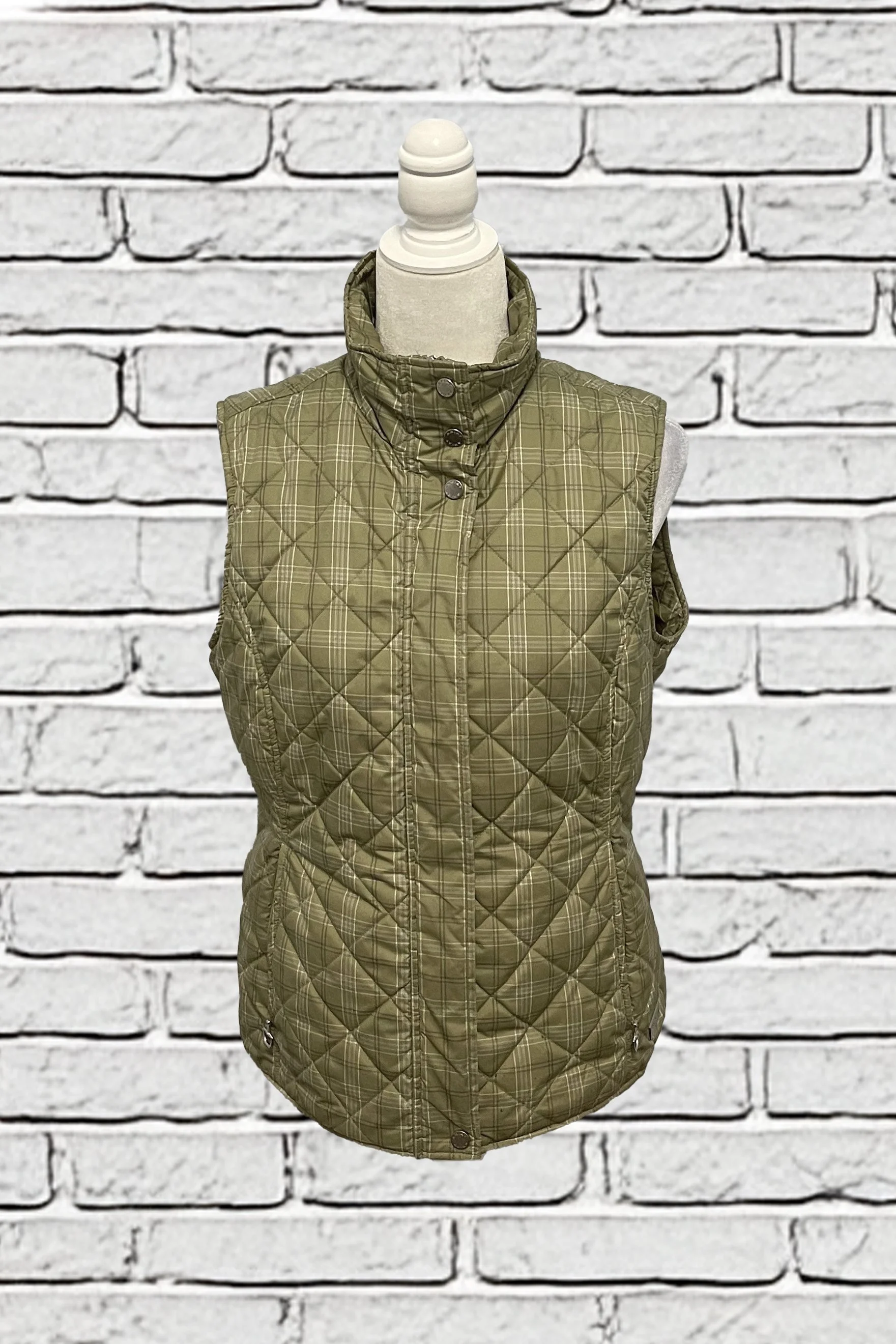 Ariat Vest In Green Plaid - Large
