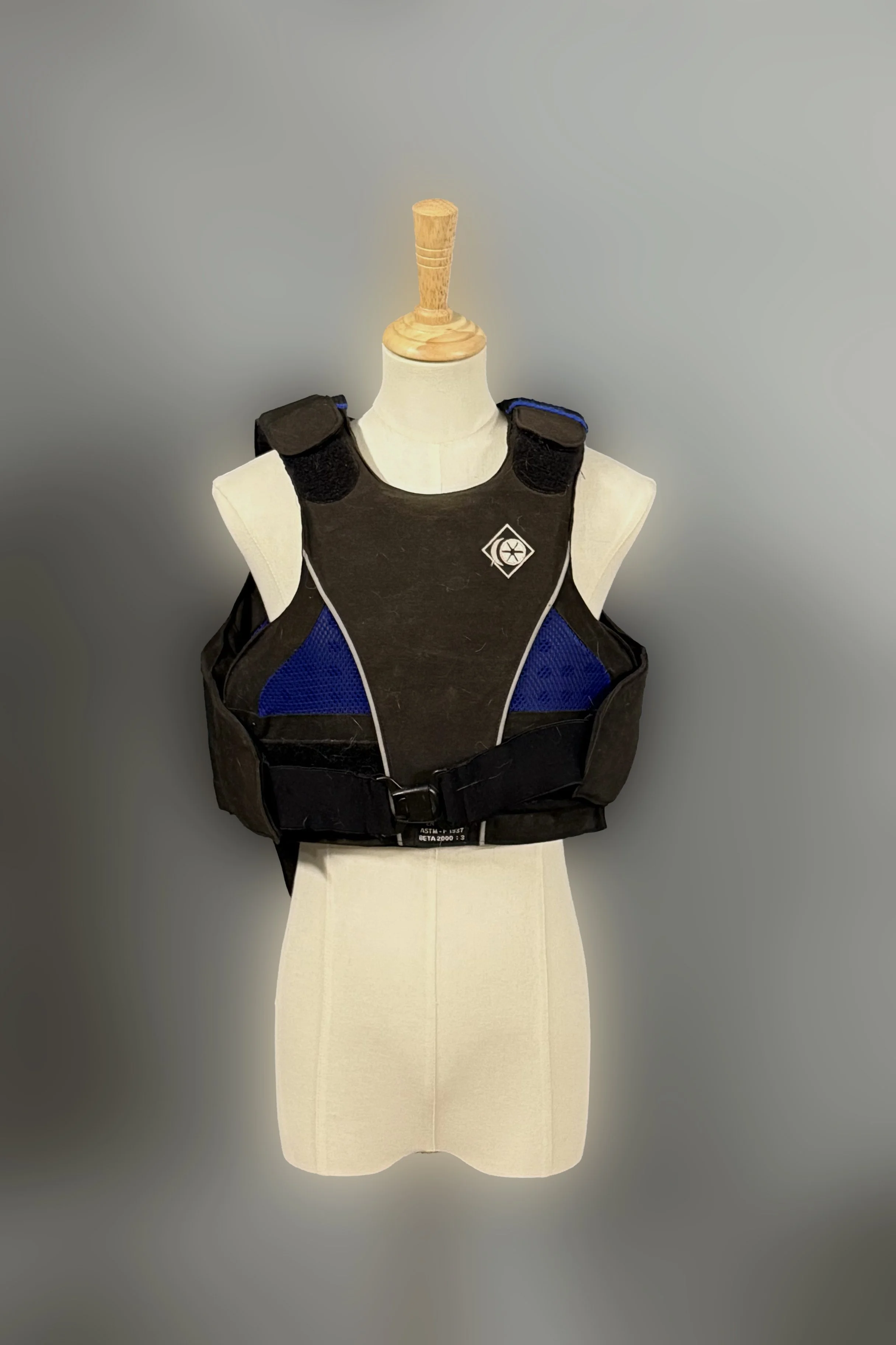 vest 2 .jpg