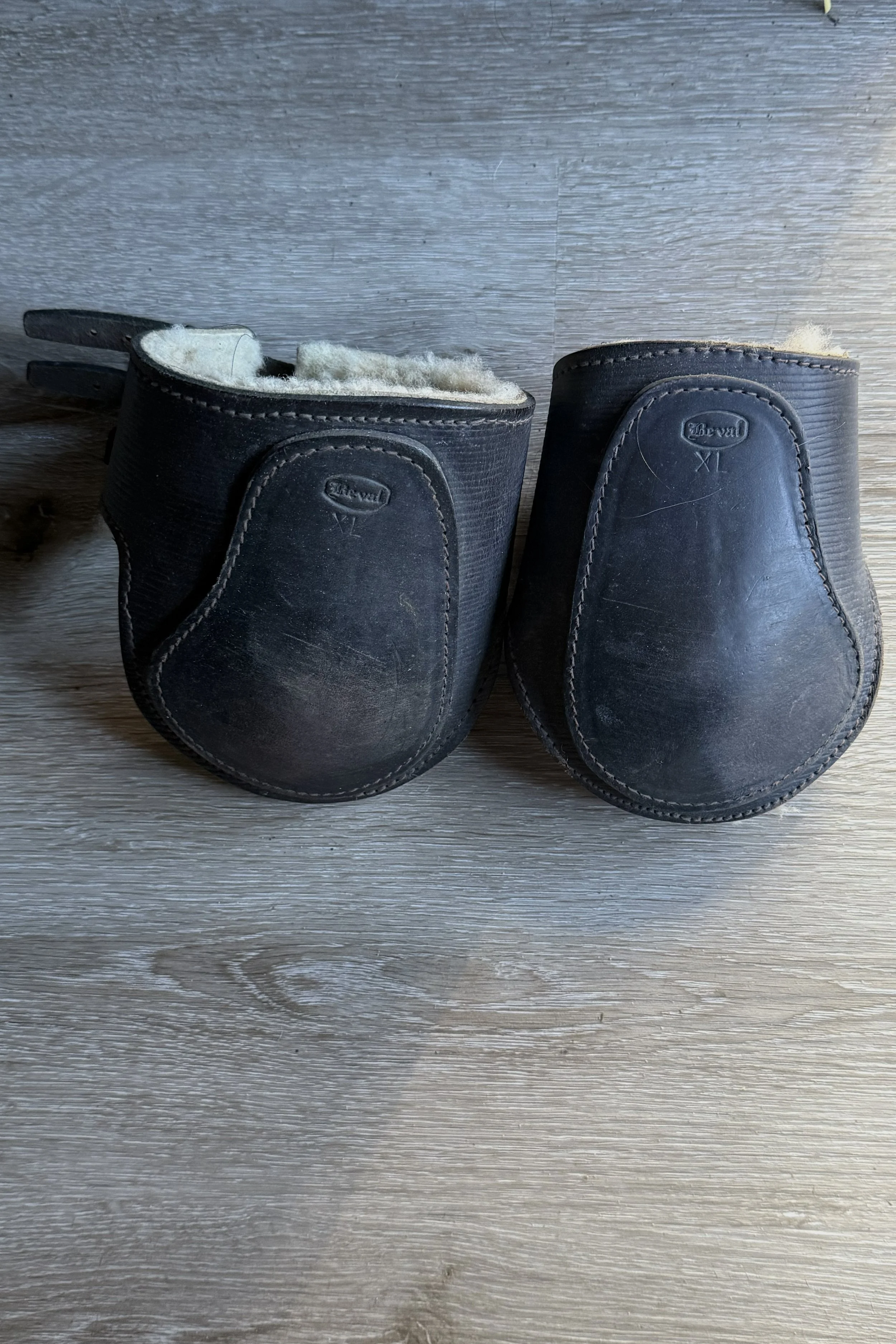 Beval Fleece Hind Boots In Brown - XL