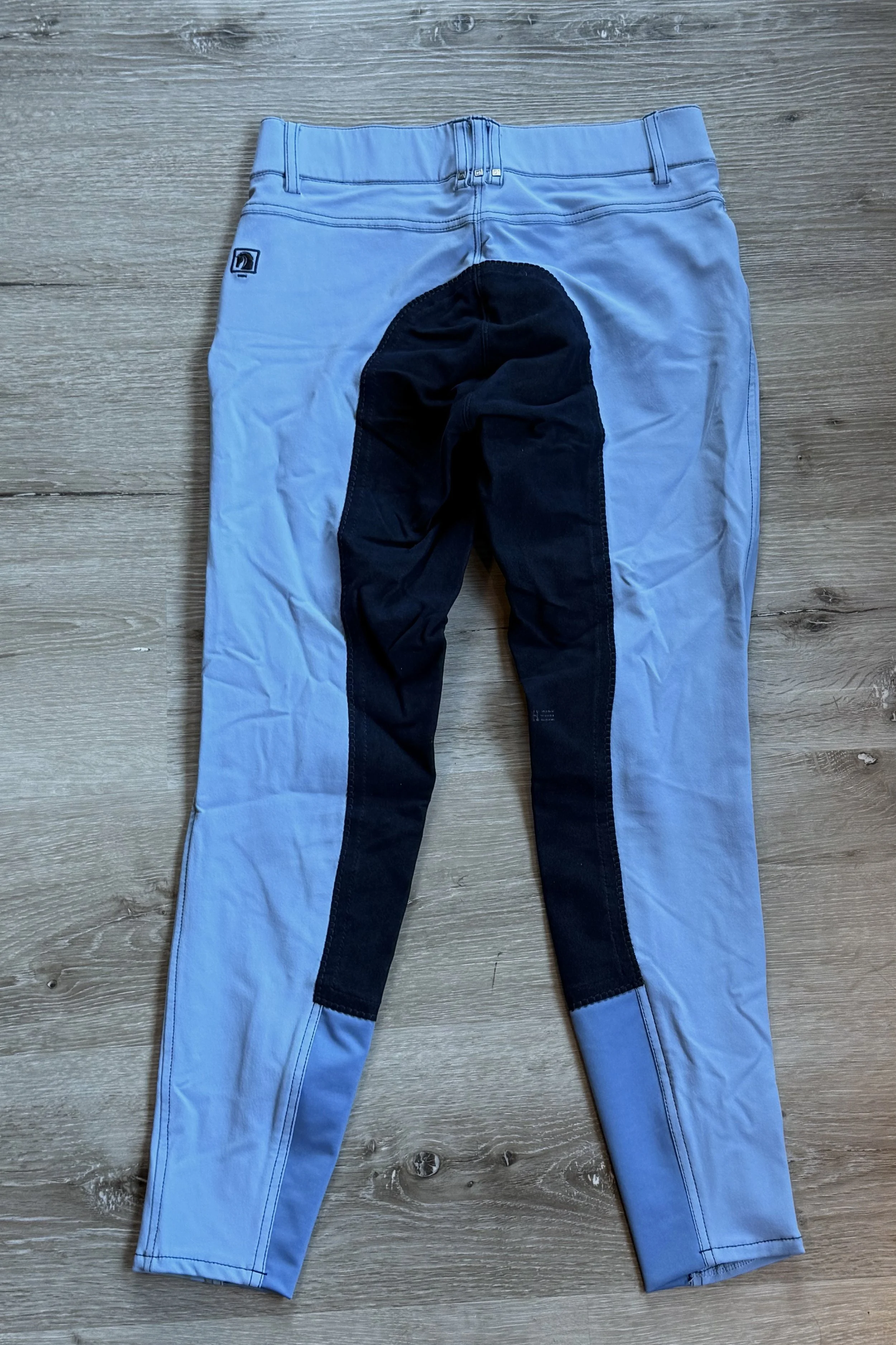 Light Blue 1.jpg