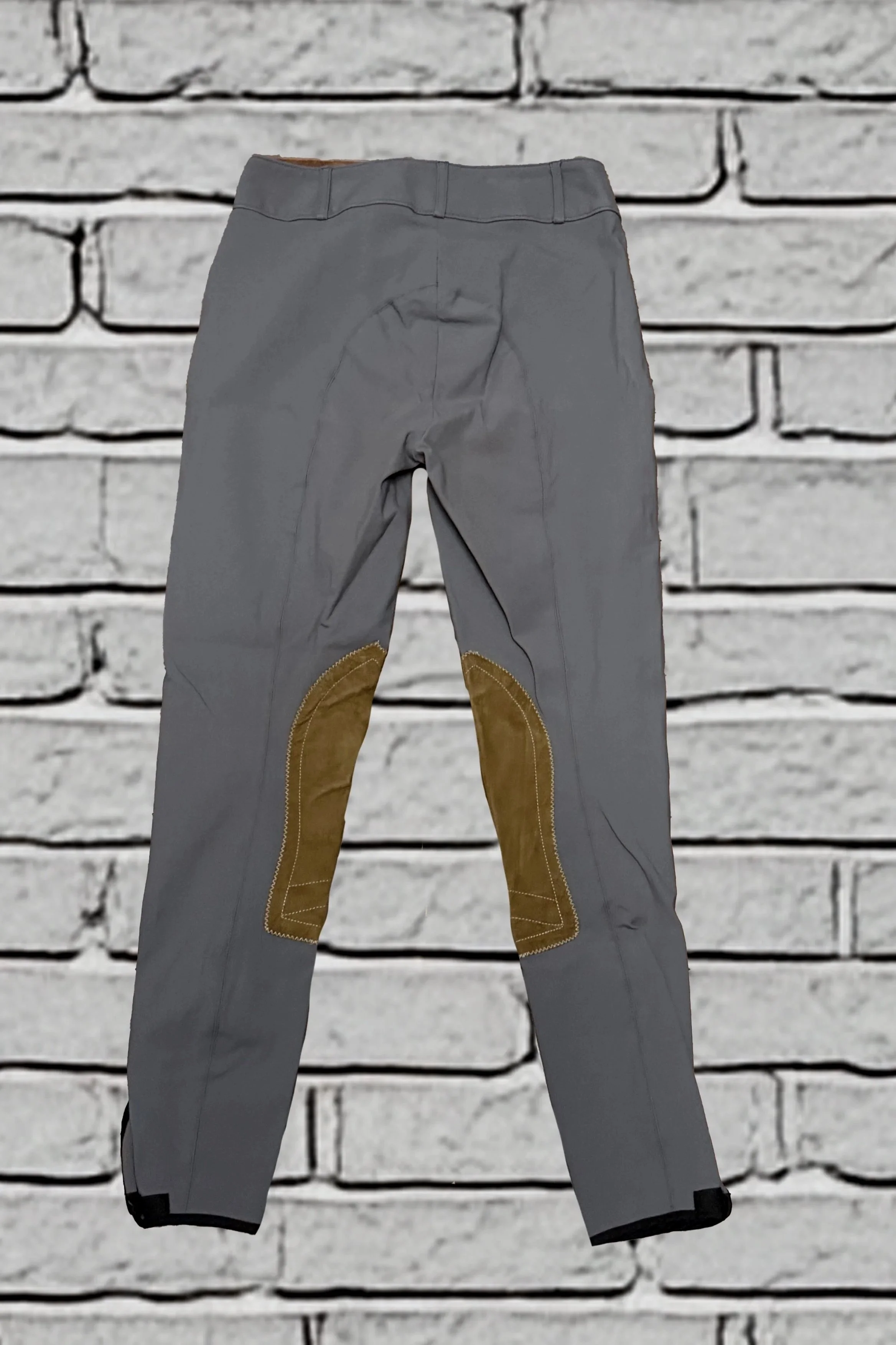 Diez+Grey+1+.jpg