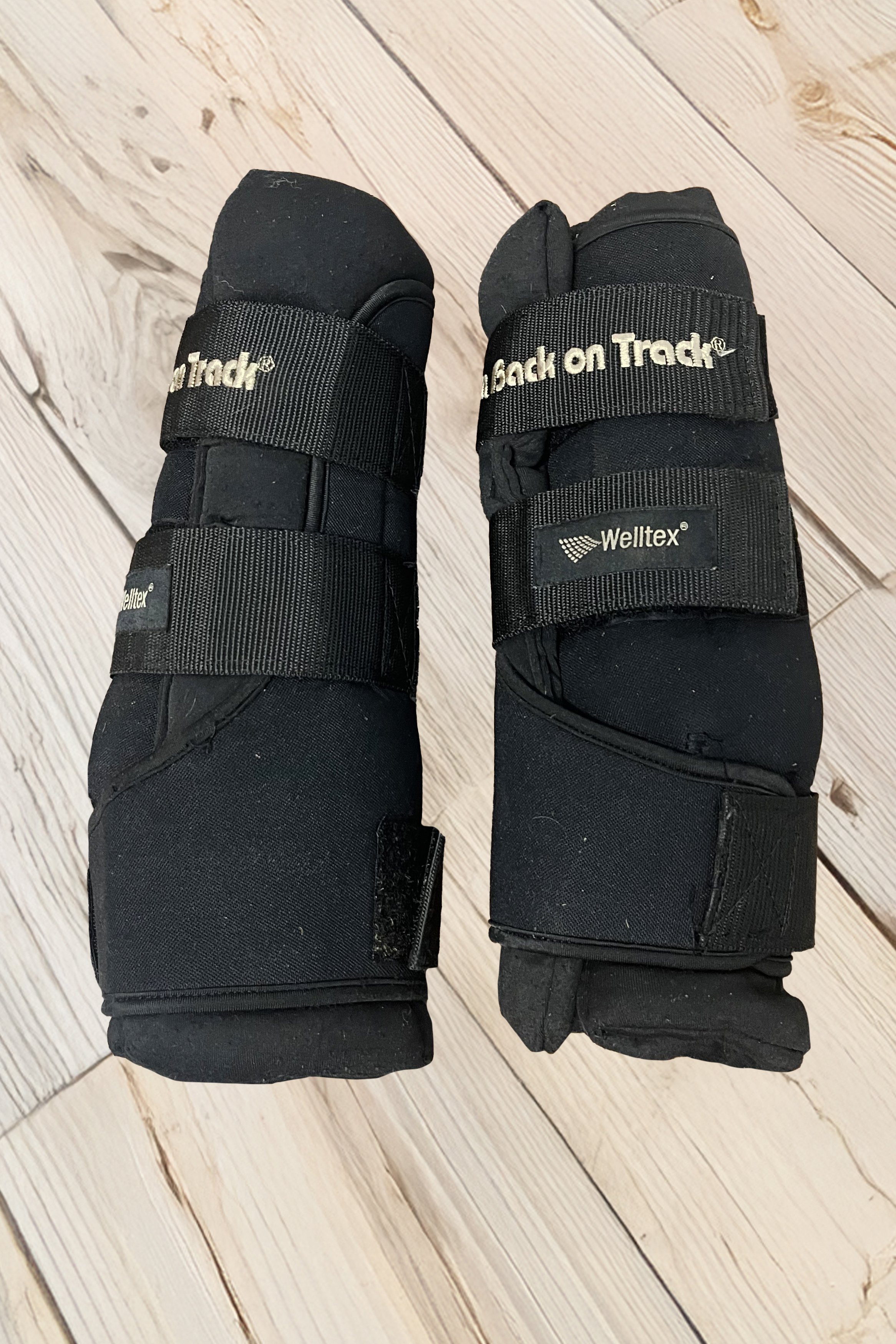 back on track boots 2.jpg