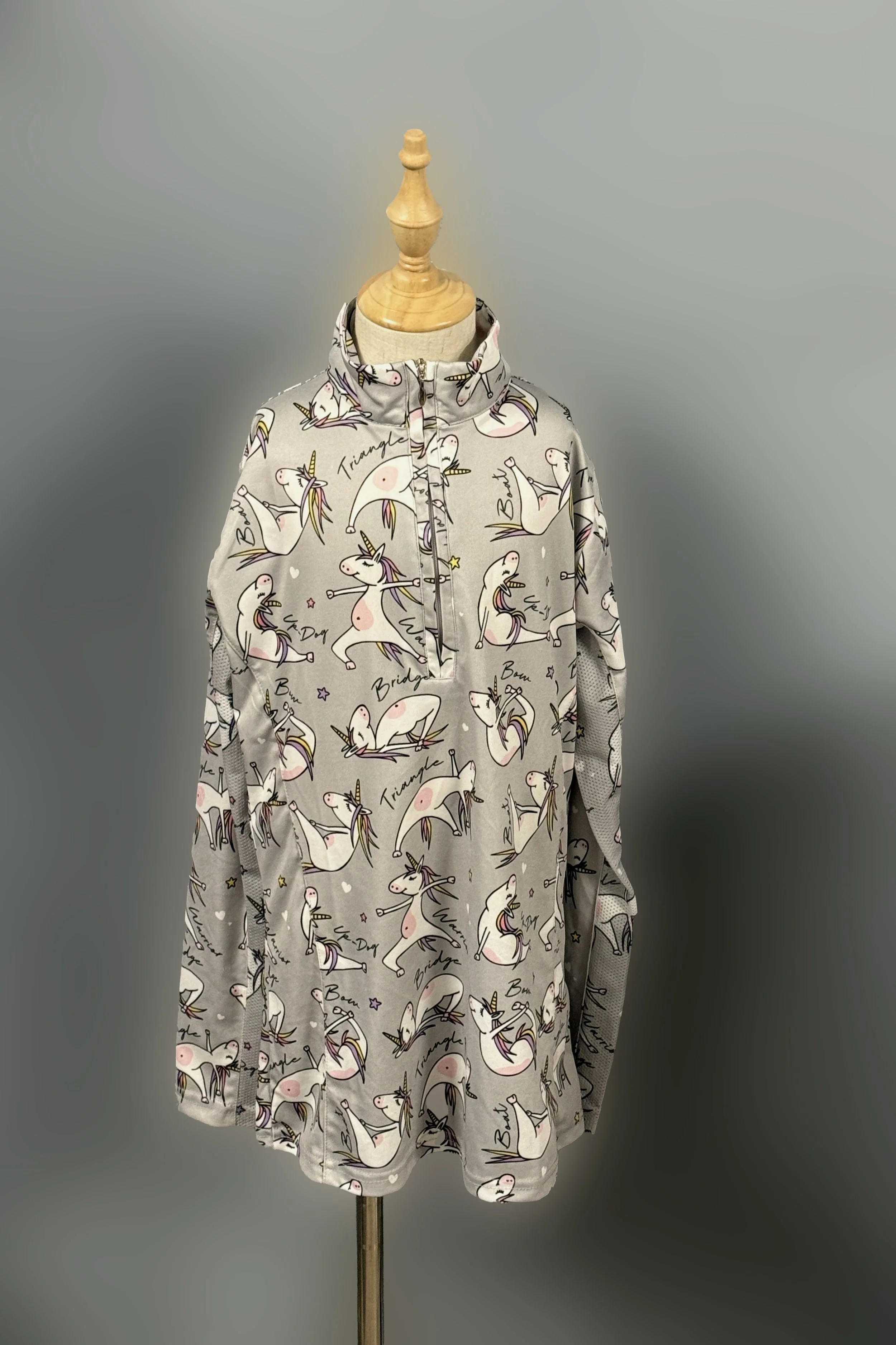 Royal Highness 1/4 Zip Sunshirt In Grey With Yoga Unicorns - Kids Medium